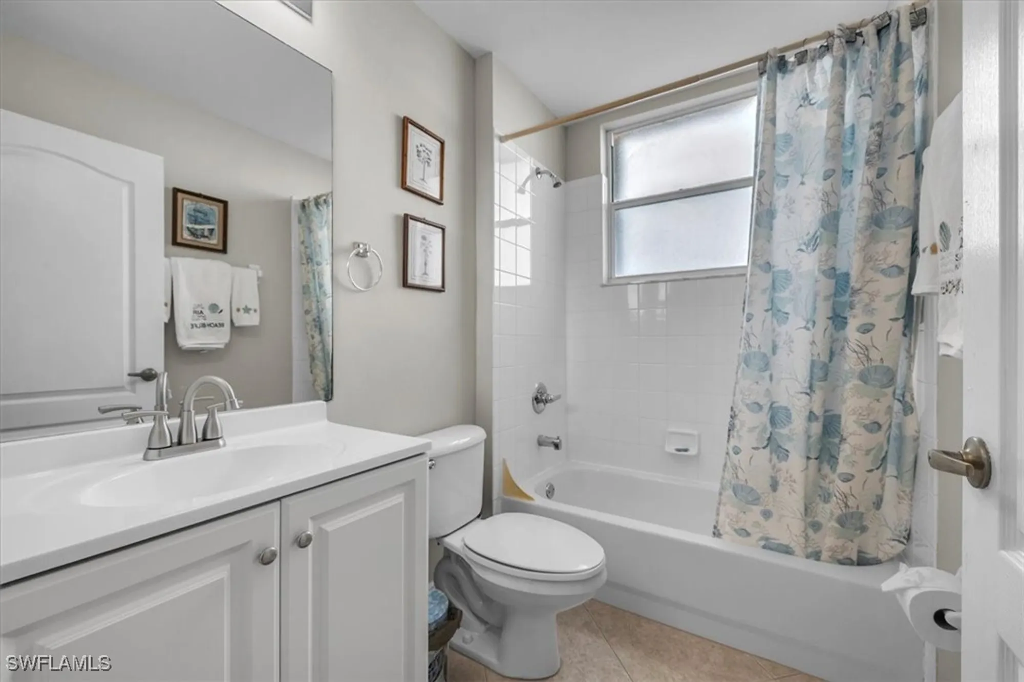 Property Slideshow image 27 of 50 | 8075 tiger cv 1706, Naples, FL, 34113