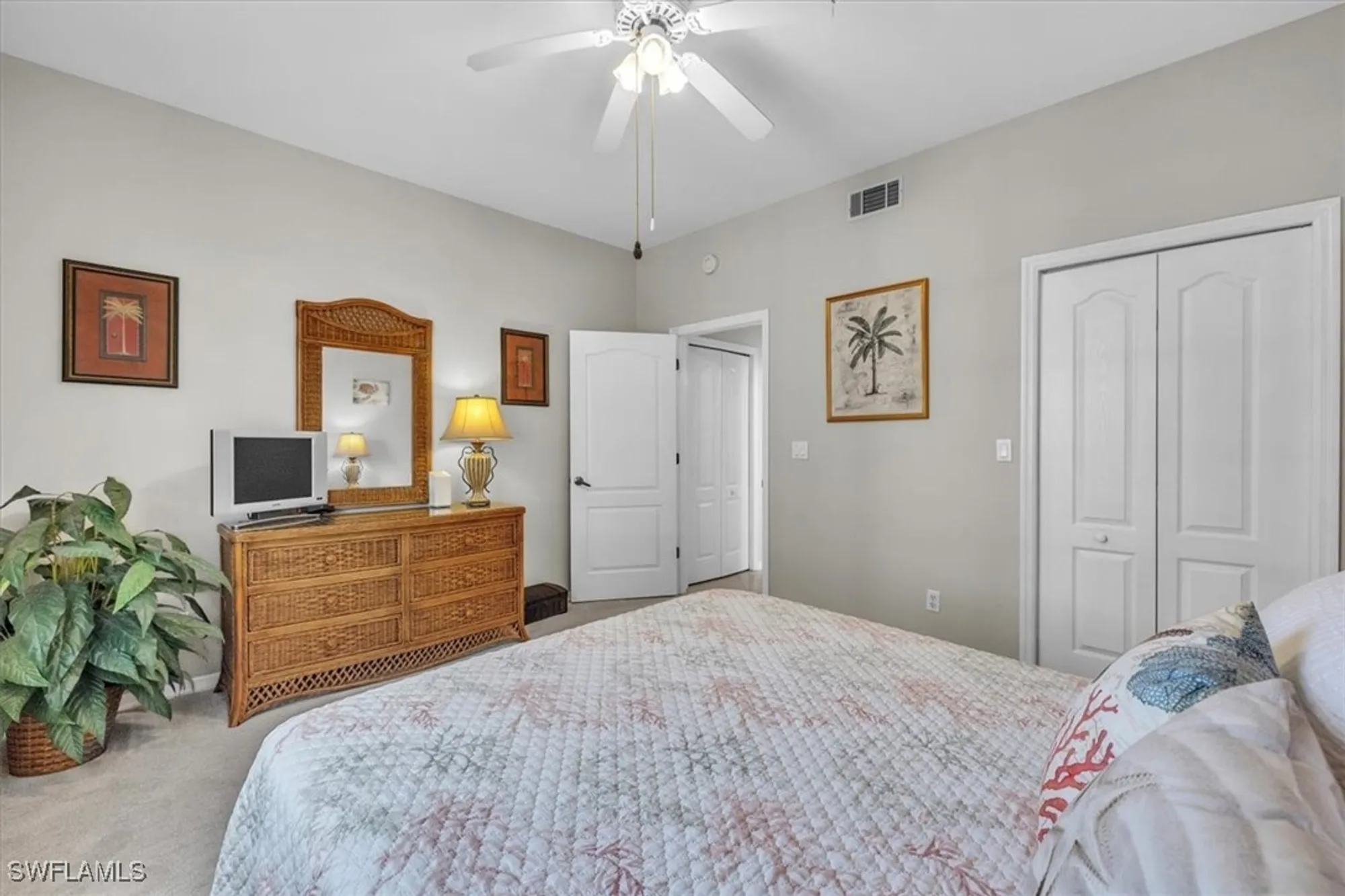 Property Slideshow image 32 of 50 | 8075 tiger cv 1706, Naples, FL, 34113