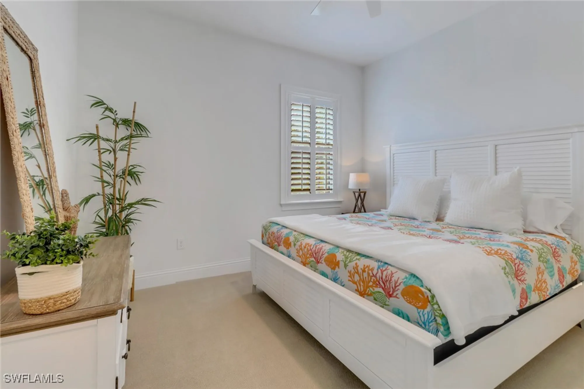 Property Slideshow image 26 of 50 | 5166 andros dr, Naples, FL, 34113