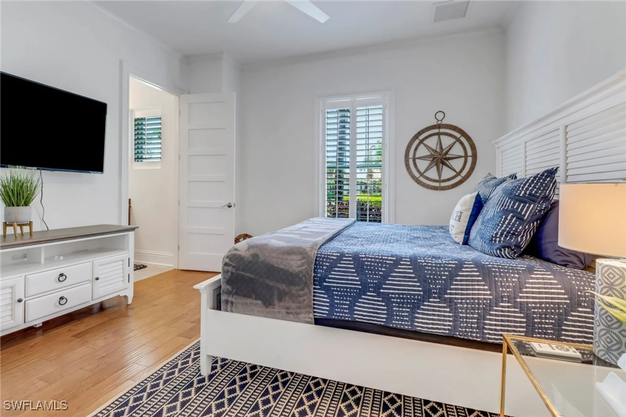 Property Slideshow image 22 of 50 | 5166 andros dr, Naples, FL, 34113