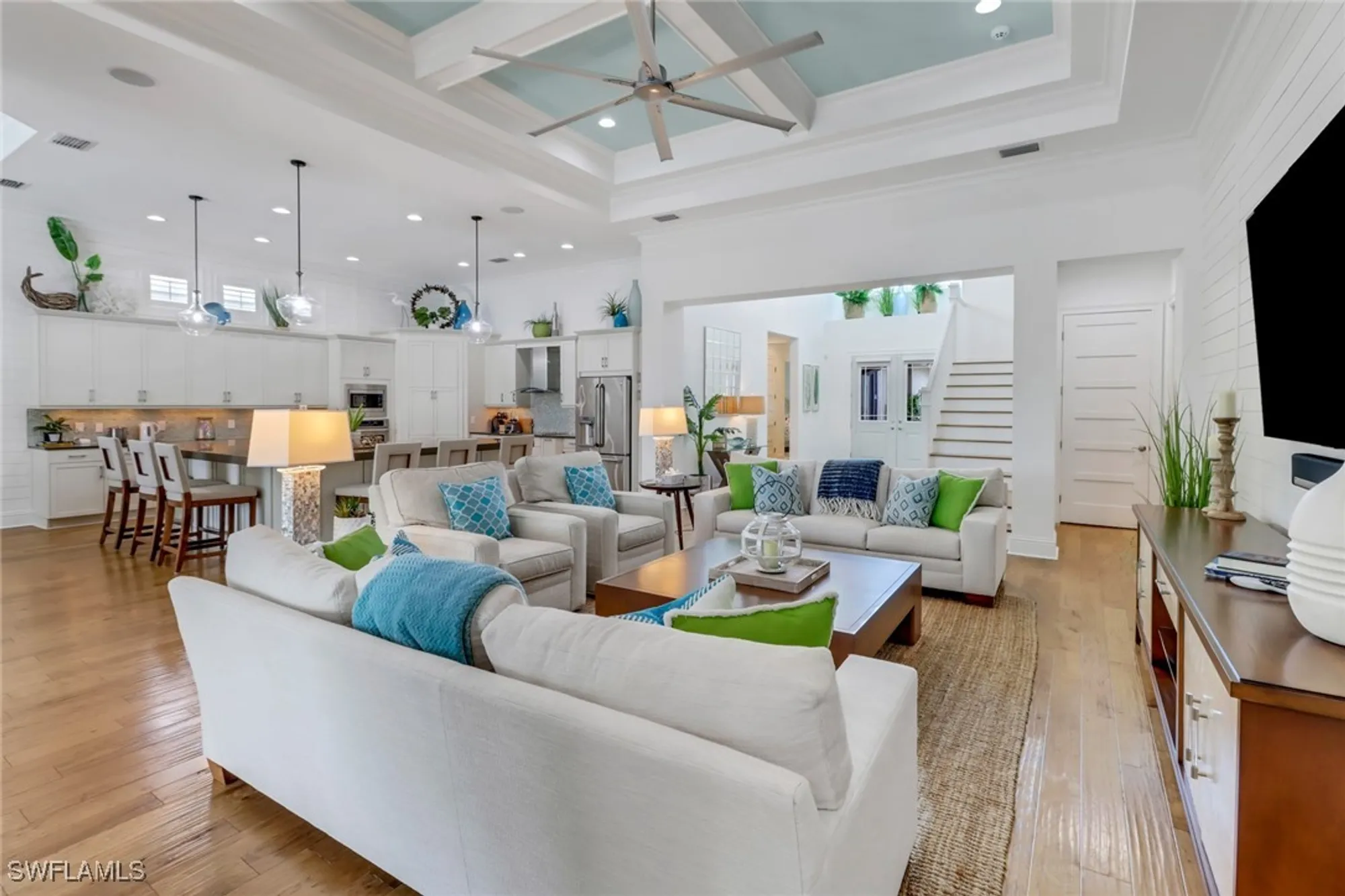 Property Slideshow image 6 of 50 | 5166 andros dr, Naples, FL, 34113