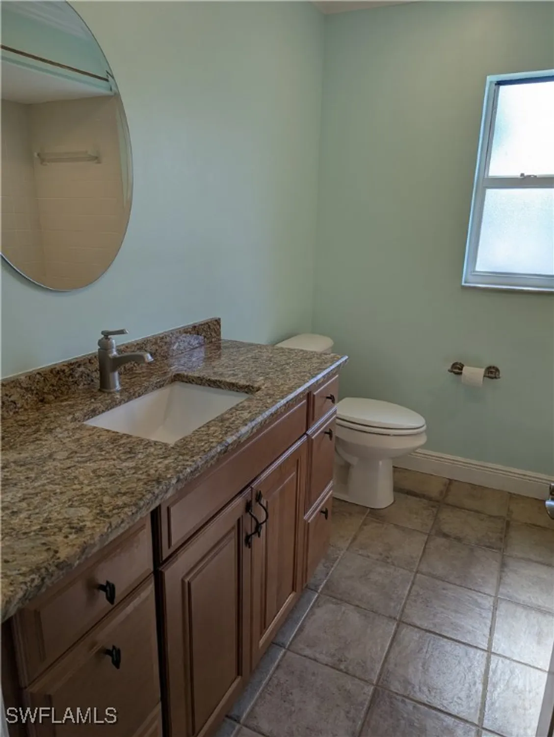 Property Slideshow image 7 of 8 | 997 charlemagne blvd, Naples, FL, 34112