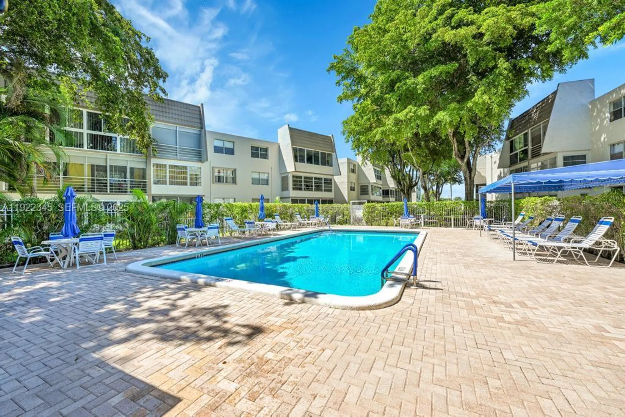 Property Slideshow image 16 of 27 | 9401 lime bay blvd 302, Tamarac, FL, 33321