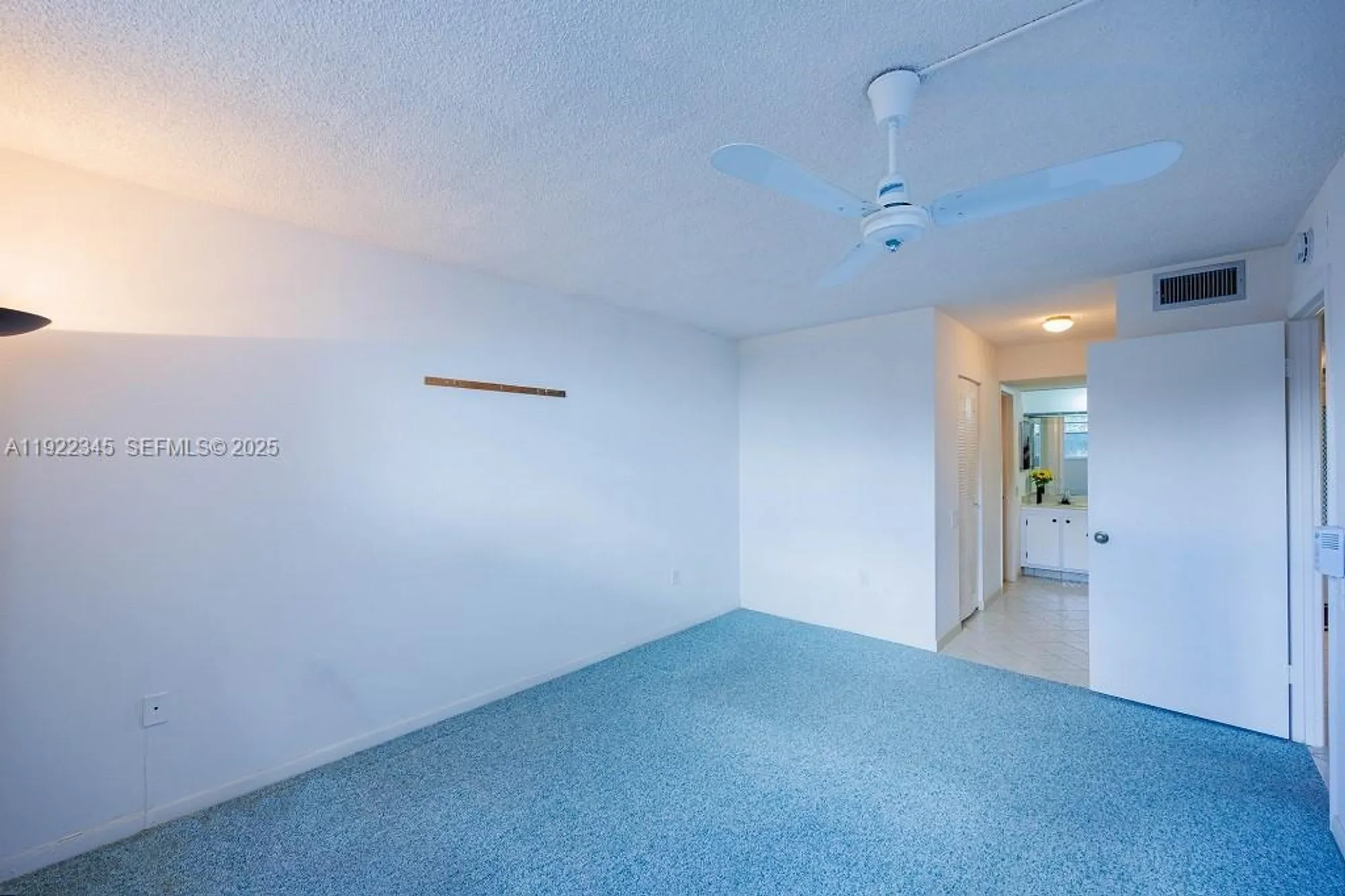 Property Slideshow image 10 of 27 | 9401 lime bay blvd 302, Tamarac, FL, 33321