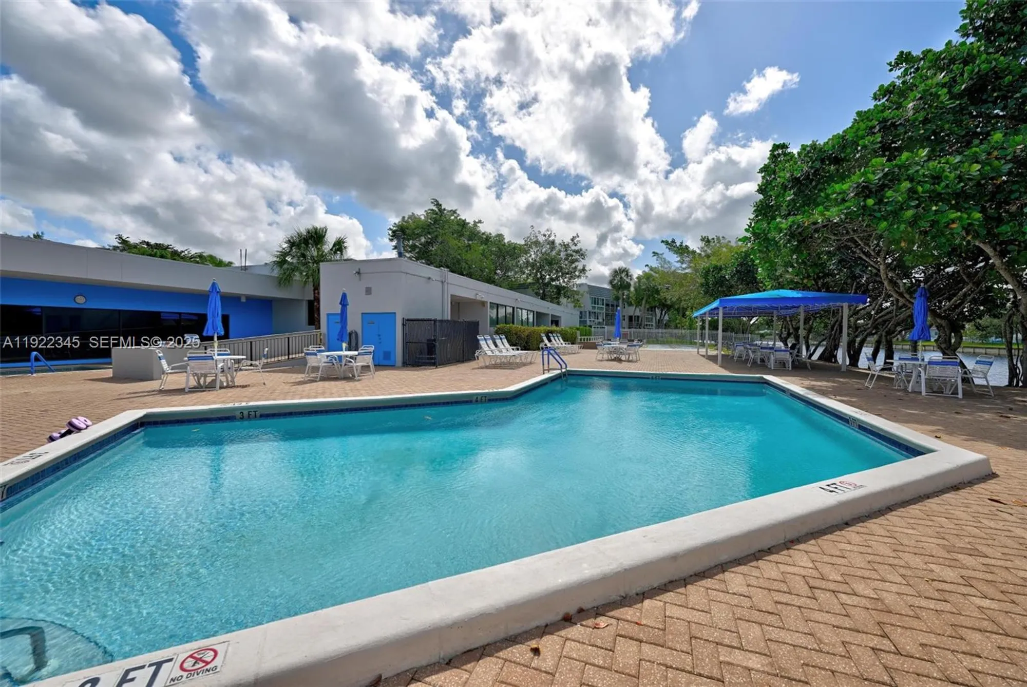 Property Slideshow image 20 of 27 | 9401 lime bay blvd 302, Tamarac, FL, 33321
