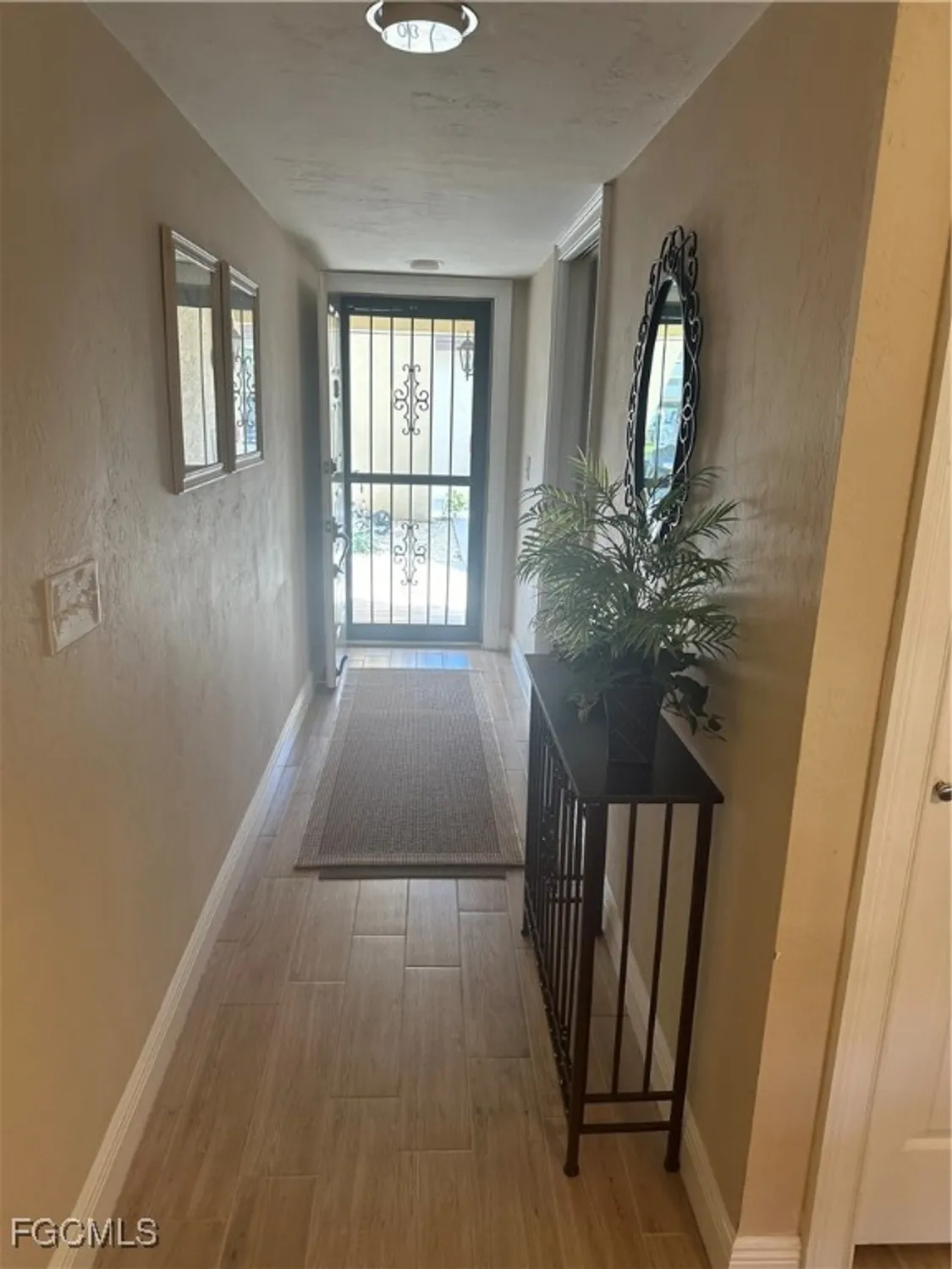 Property Slideshow image 26 of 37 | 5770 trailwinds dr 211, Fort Myers, FL, 33907