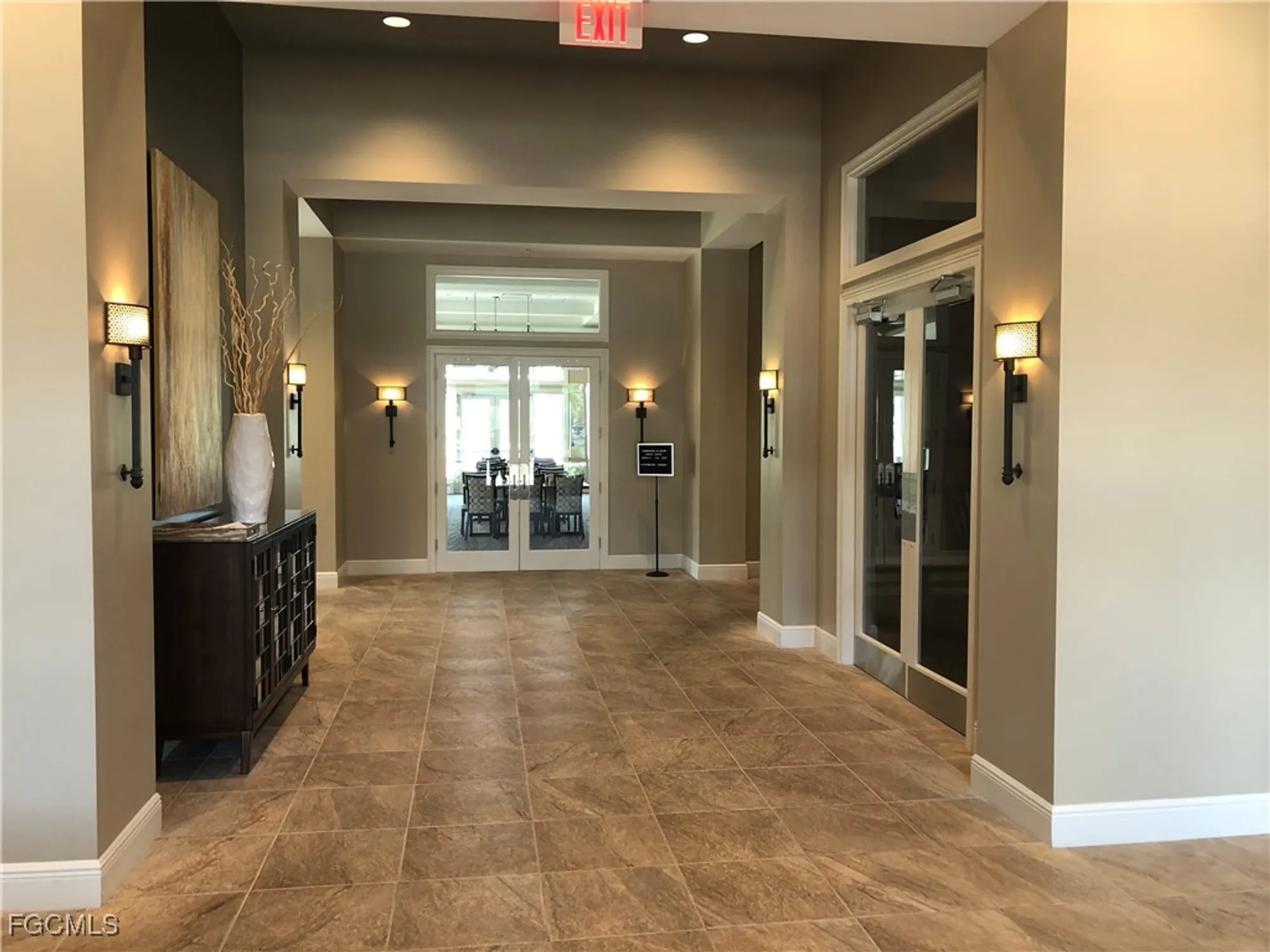 Property Slideshow image 33 of 37 | 5770 trailwinds dr 211, Fort Myers, FL, 33907