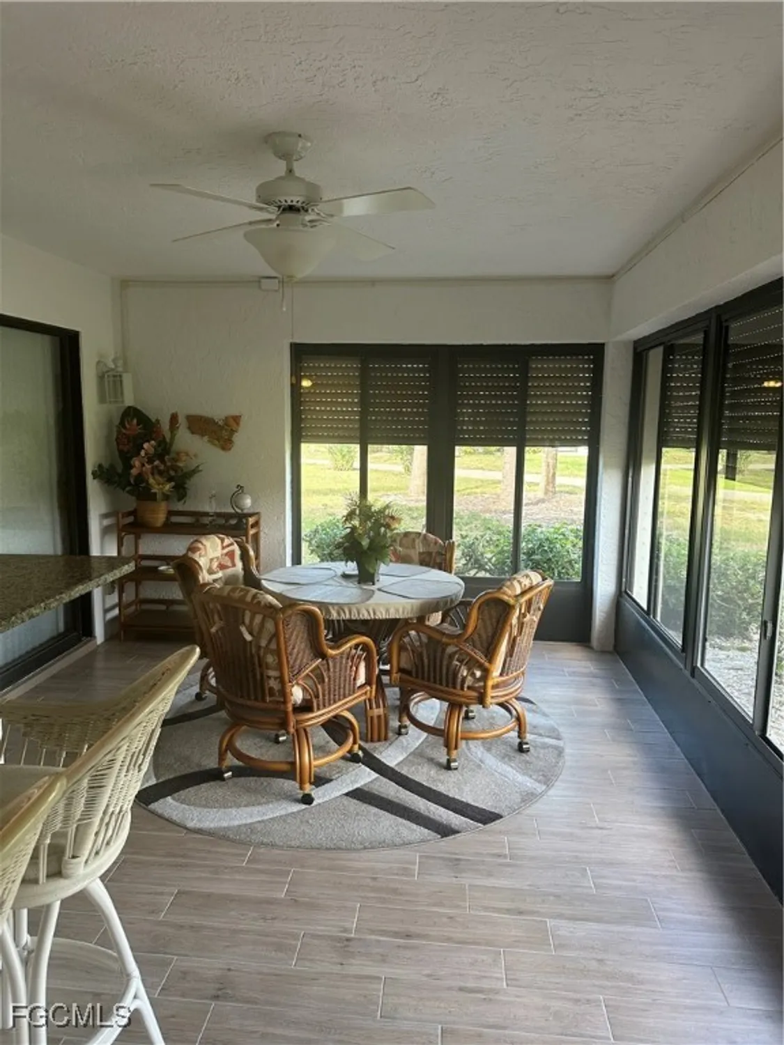 Property Slideshow image 6 of 37 | 5770 trailwinds dr 211, Fort Myers, FL, 33907
