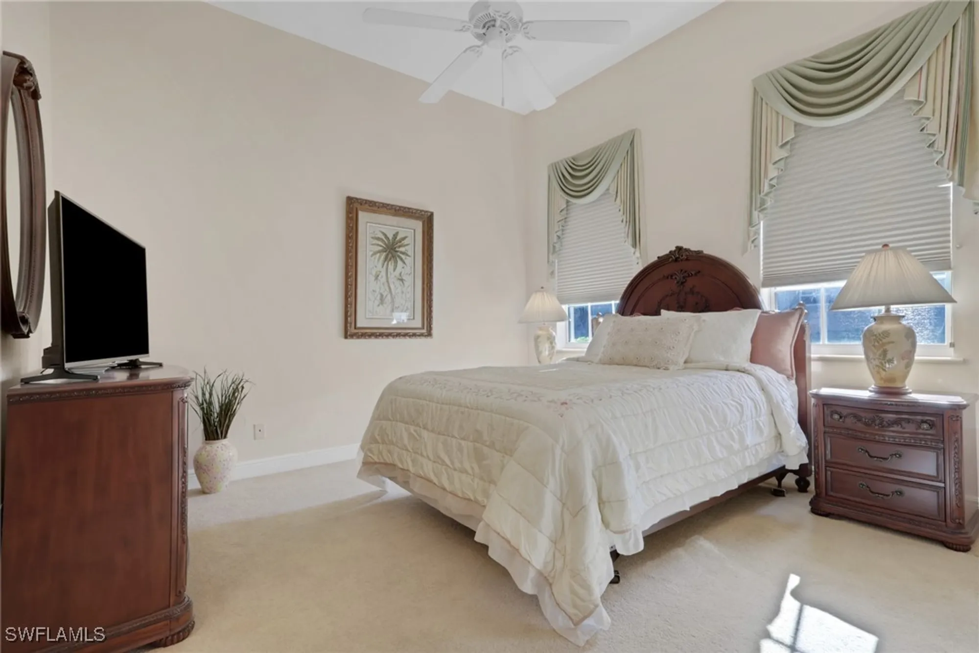Property Slideshow image 18 of 31 | 904 glen lake cir, Naples, FL, 34119