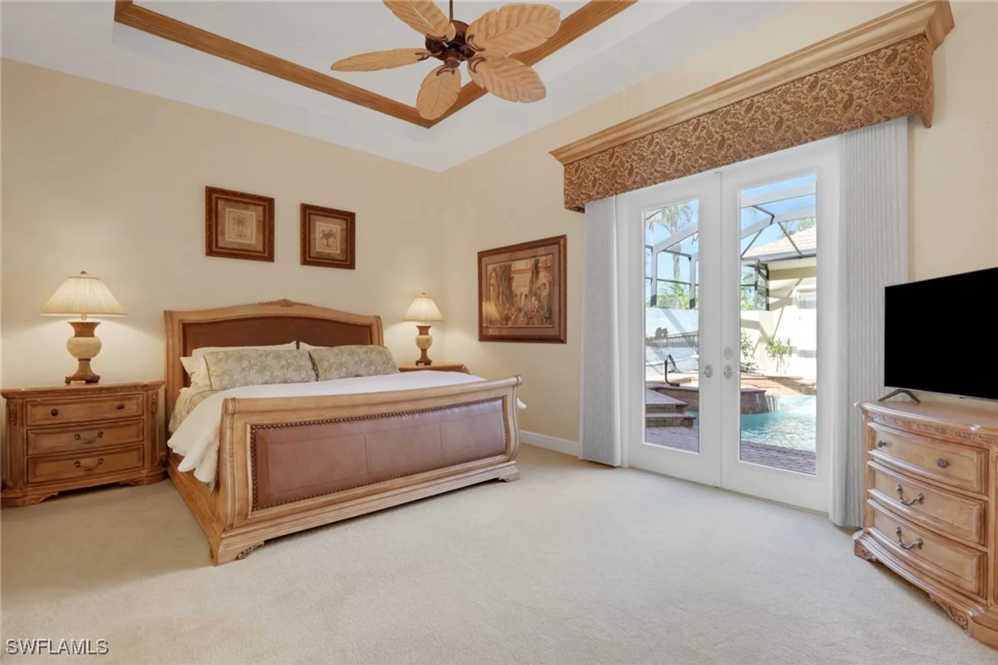 Property Slideshow image 11 of 31 | 904 glen lake cir, Naples, FL, 34119
