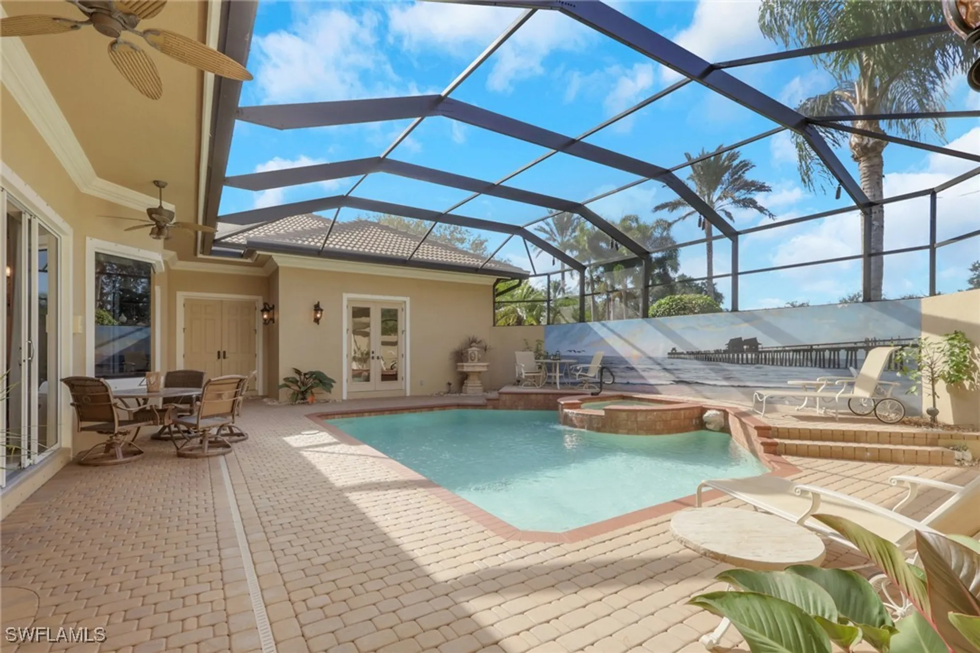 Property Slideshow image 27 of 31 | 904 glen lake cir, Naples, FL, 34119