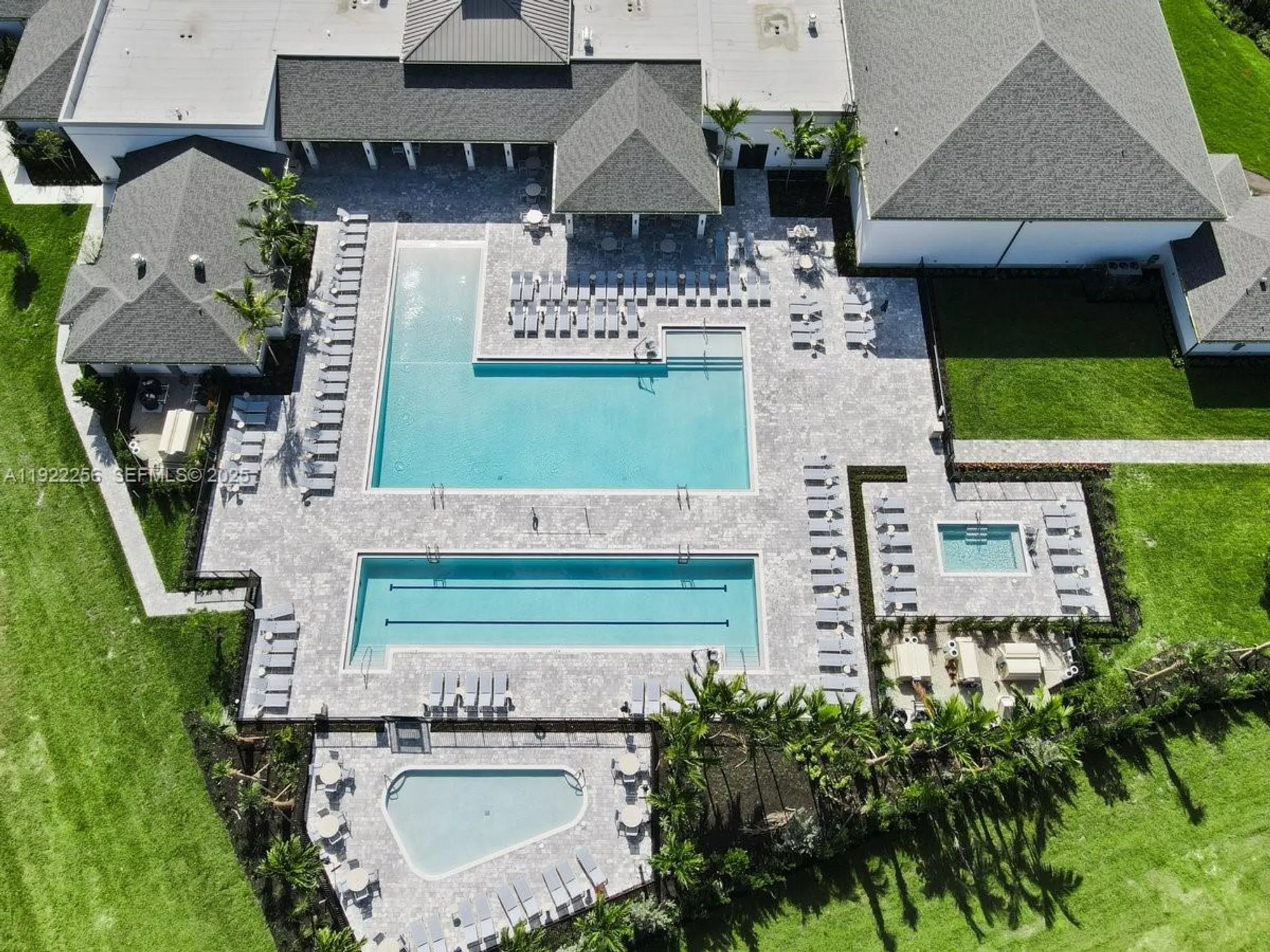 Property Slideshow image 26 of 32 | 13752 via flora b, Delray Beach, FL, 33484