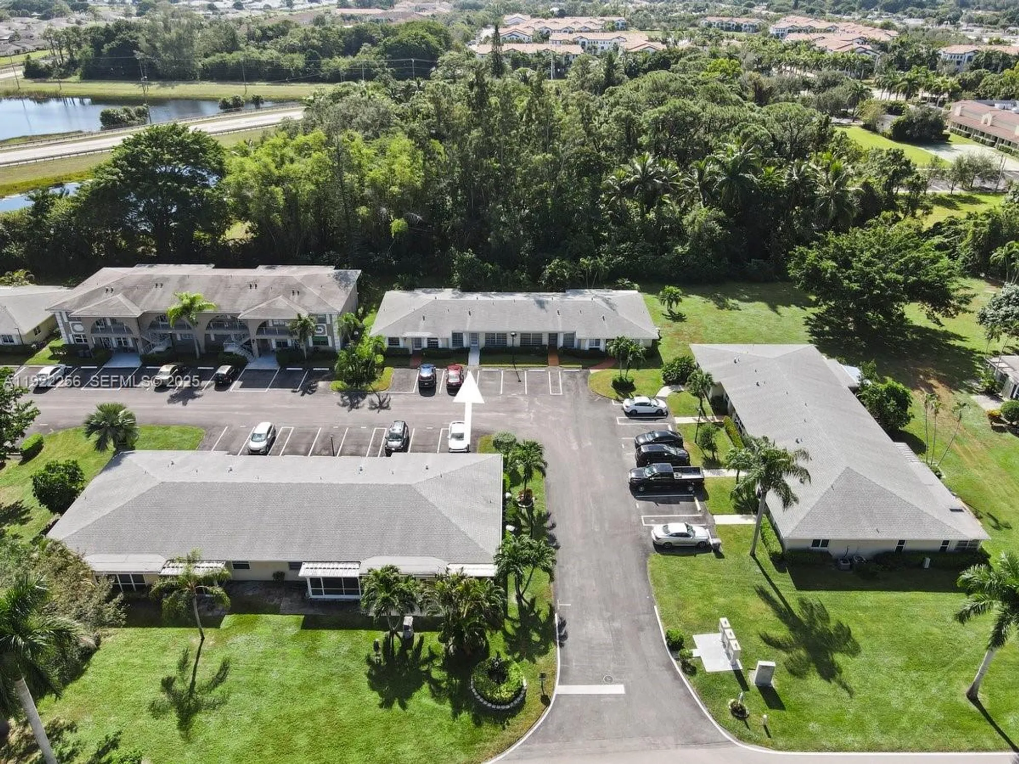 Property Slideshow image 23 of 32 | 13752 via flora b, Delray Beach, FL, 33484