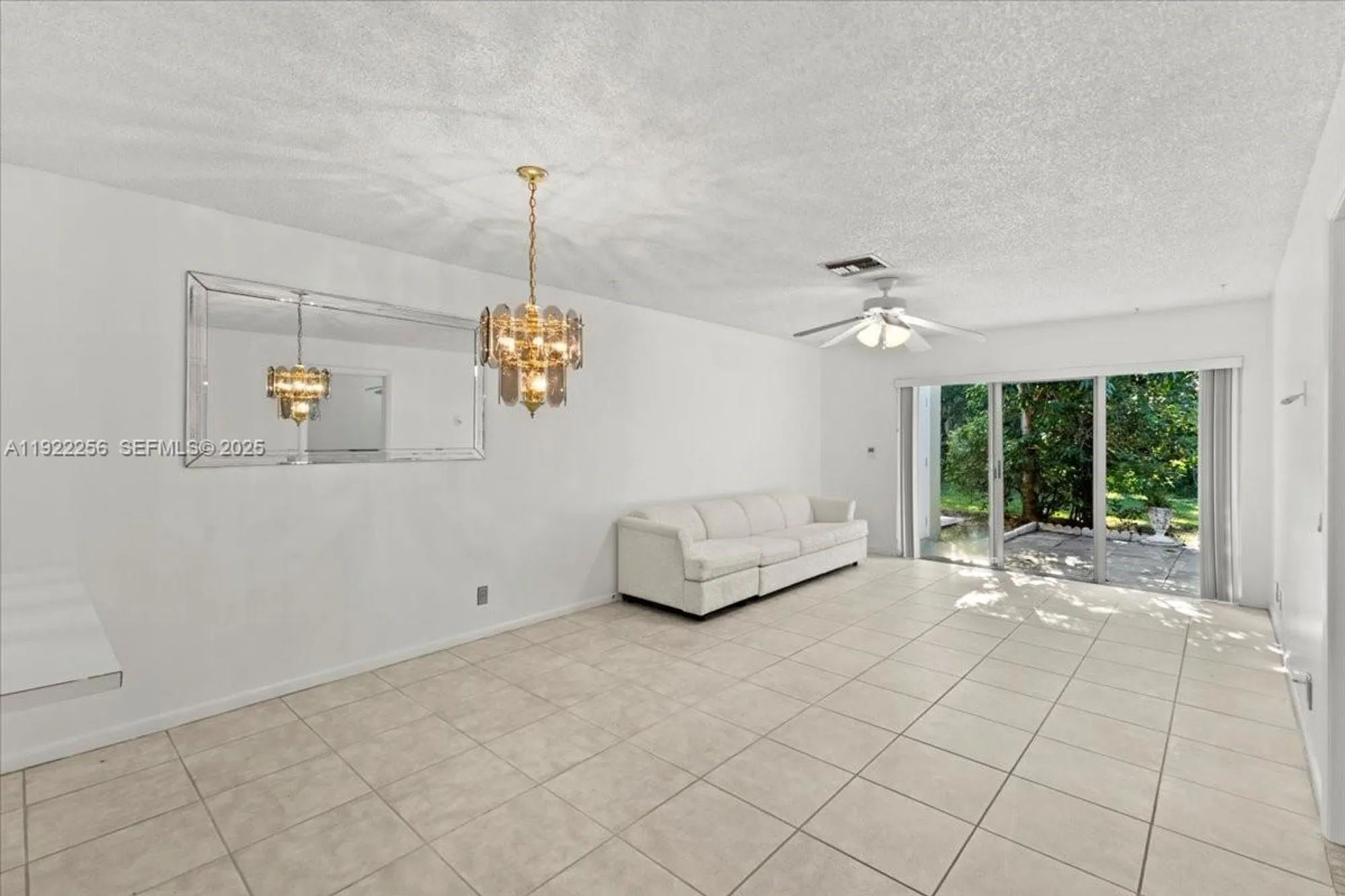Property Slideshow image 9 of 32 | 13752 via flora b, Delray Beach, FL, 33484