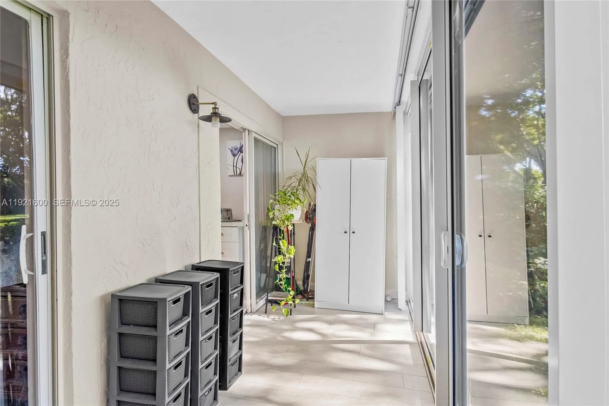 Property Slideshow image 15 of 24 | 19 abbey ln apt 104, Delray Beach, FL, 33446