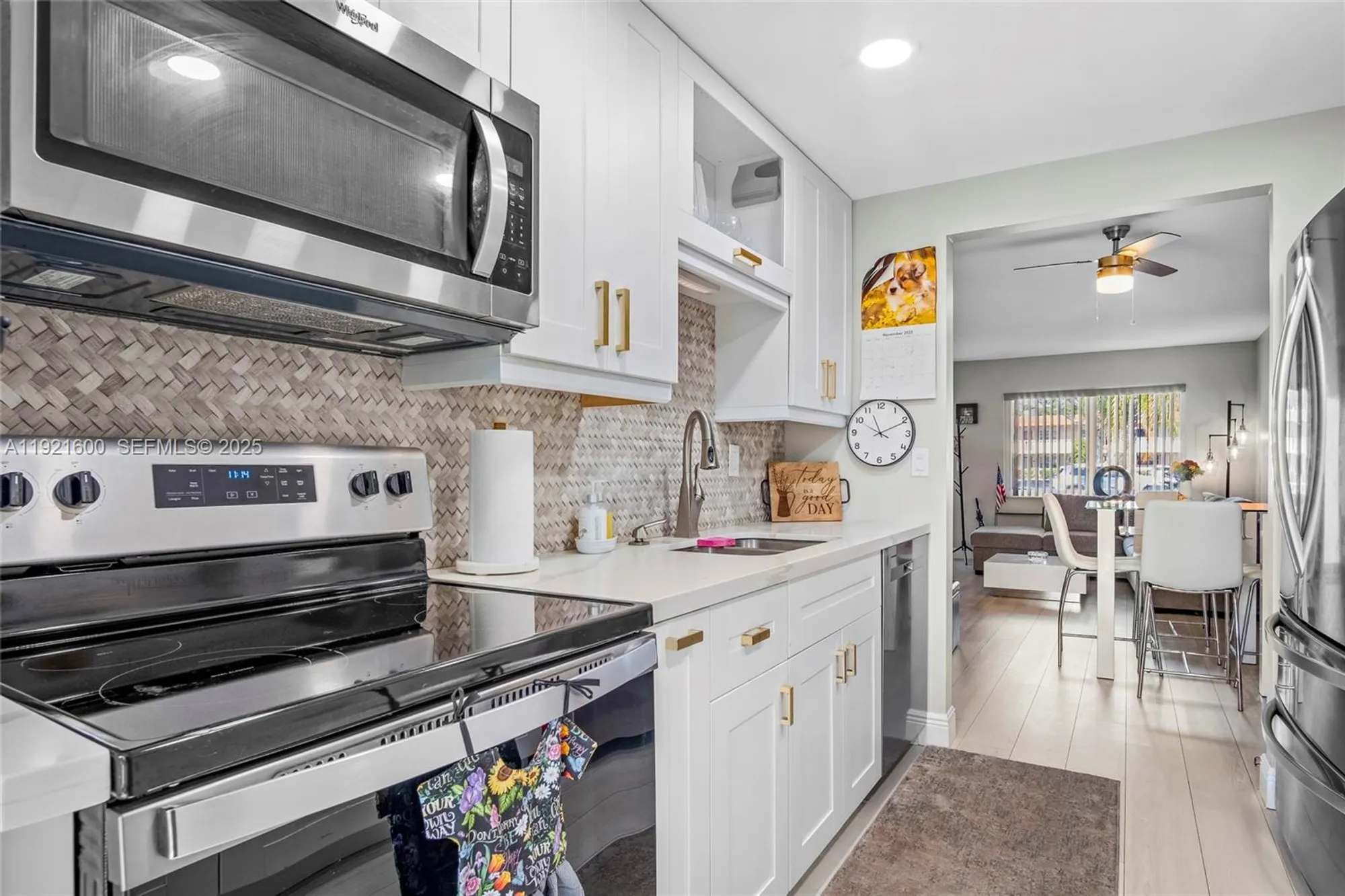 Property Slideshow image 8 of 24 | 19 abbey ln apt 104, Delray Beach, FL, 33446