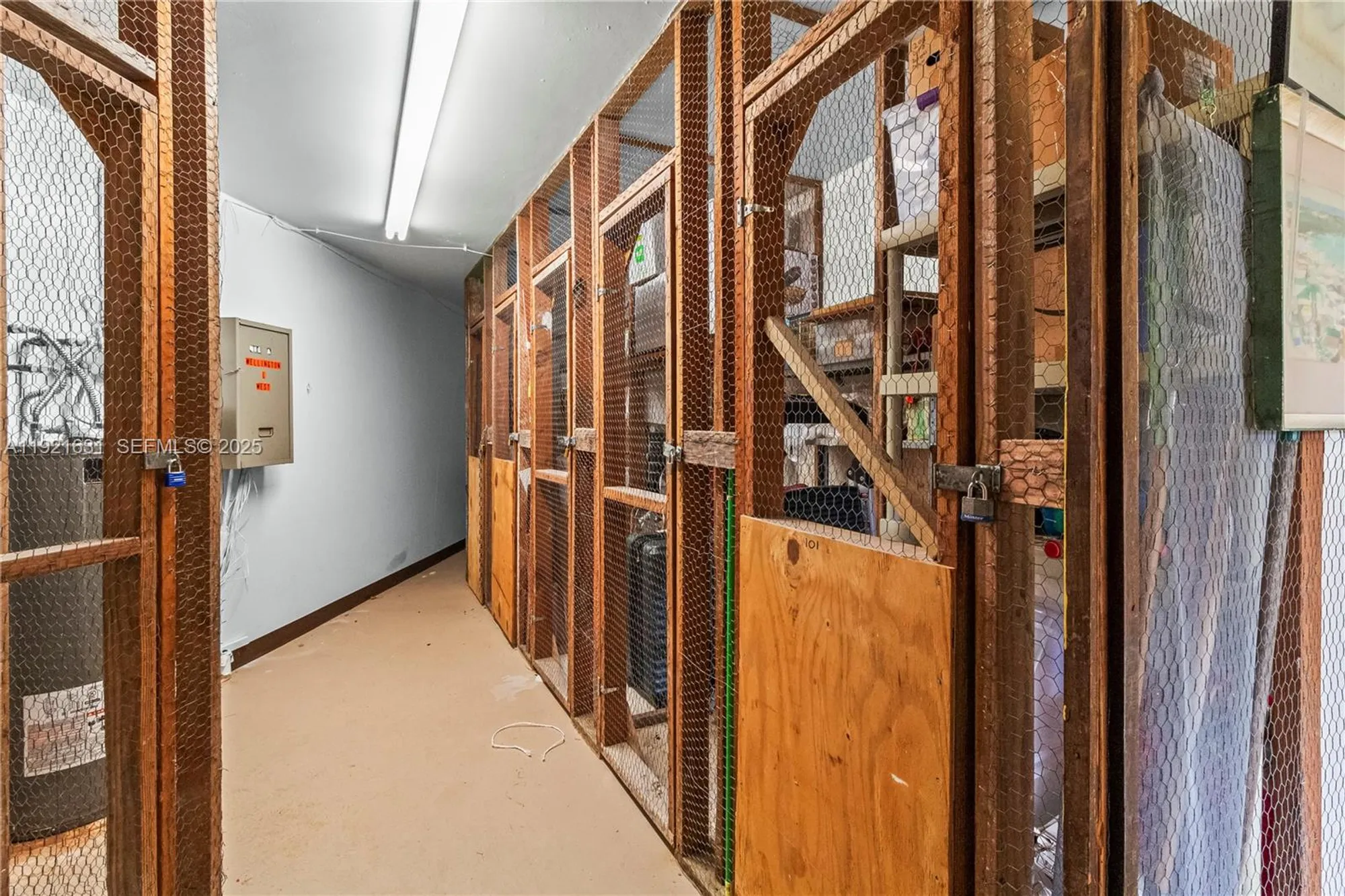 Property Slideshow image 36 of 38 | 105 wellington l, West Palm Beach, FL, 33417