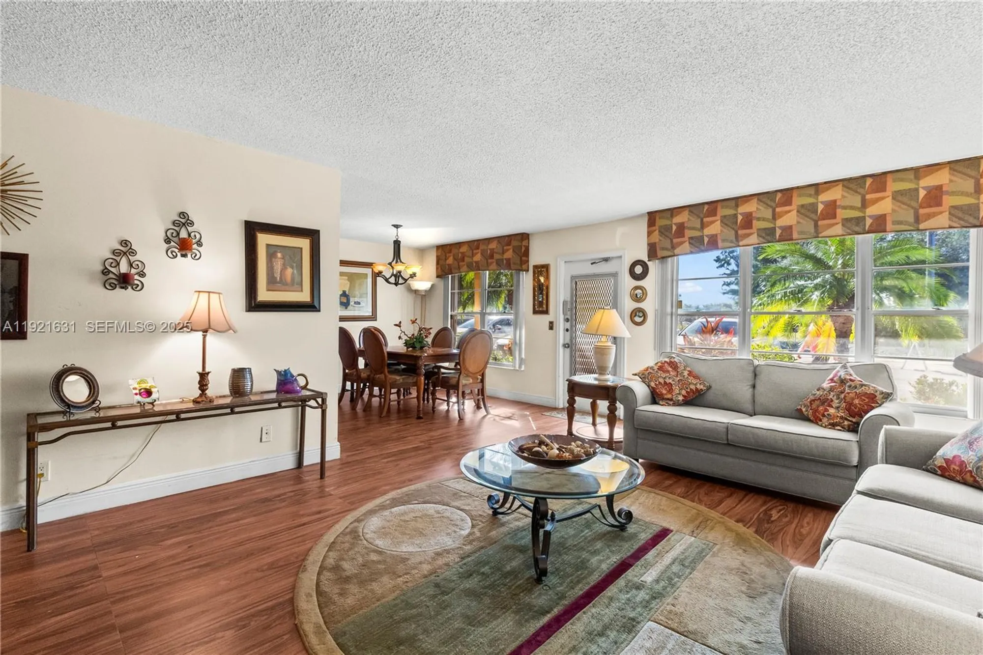 Property Slideshow image 7 of 38 | 105 wellington l, West Palm Beach, FL, 33417