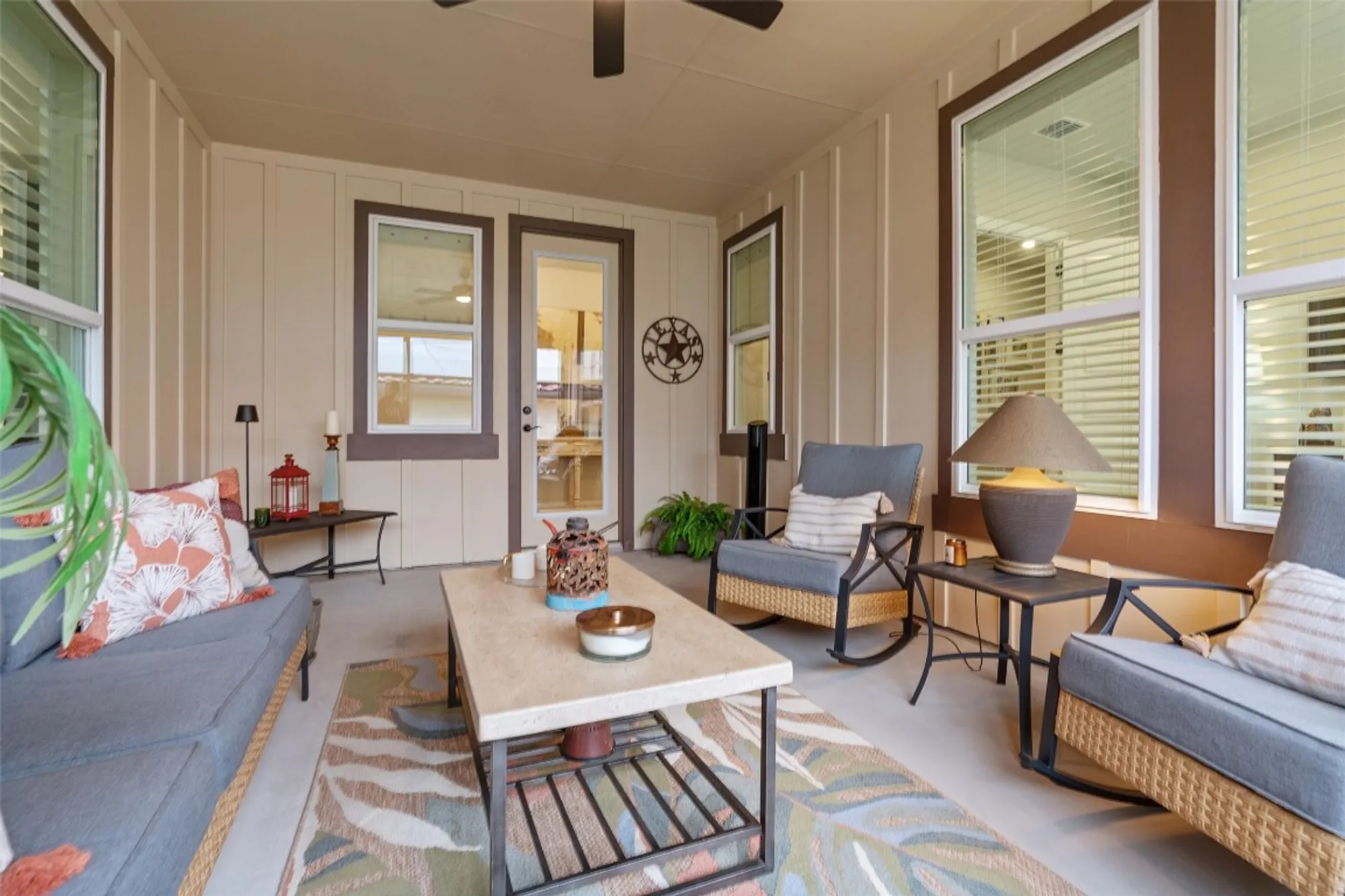 Property Slideshow image 18 of 39 | 1429 dancing oak ln, San Marcos, TX, 78666