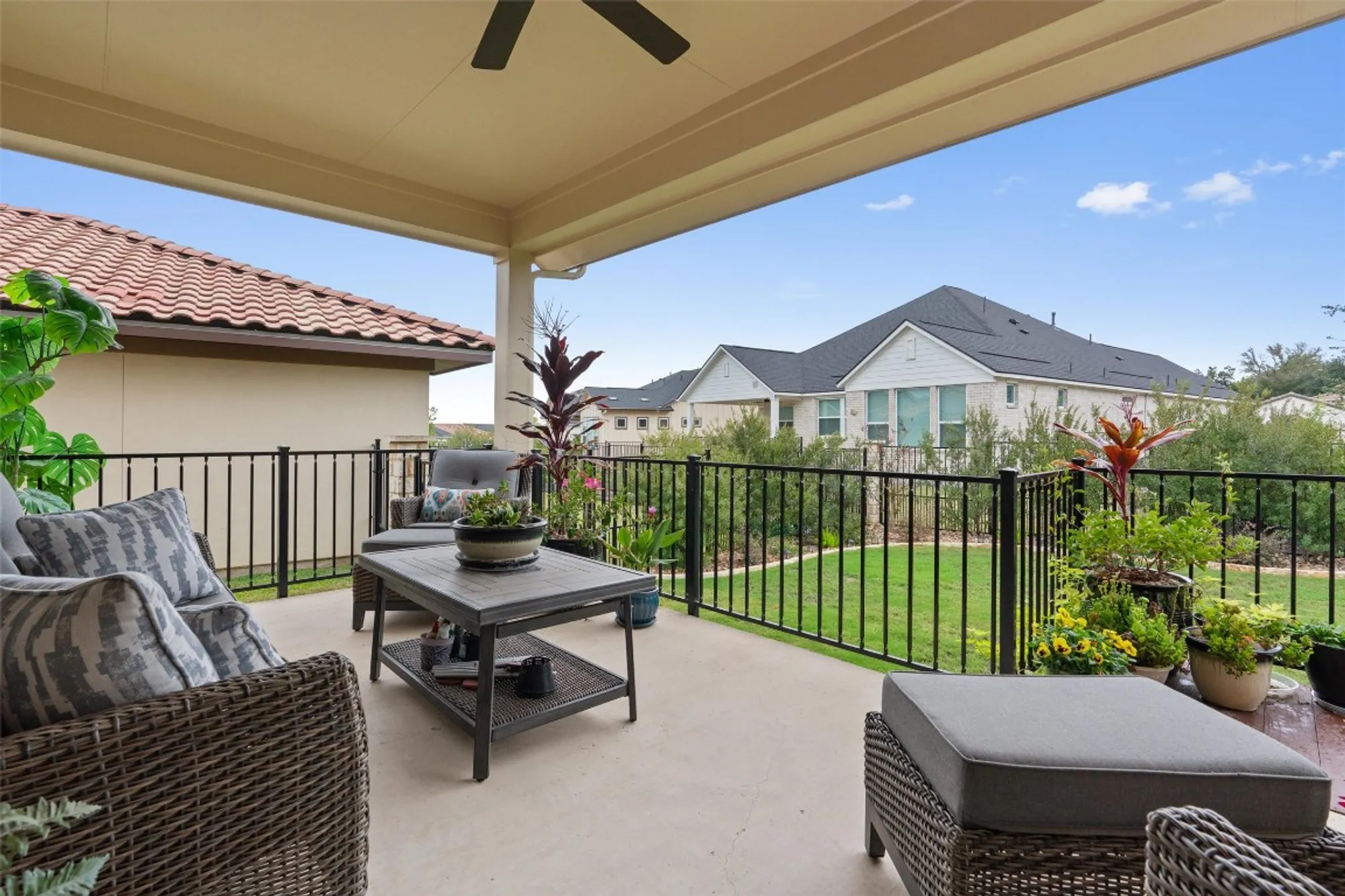 Property Slideshow image 26 of 39 | 1429 dancing oak ln, San Marcos, TX, 78666