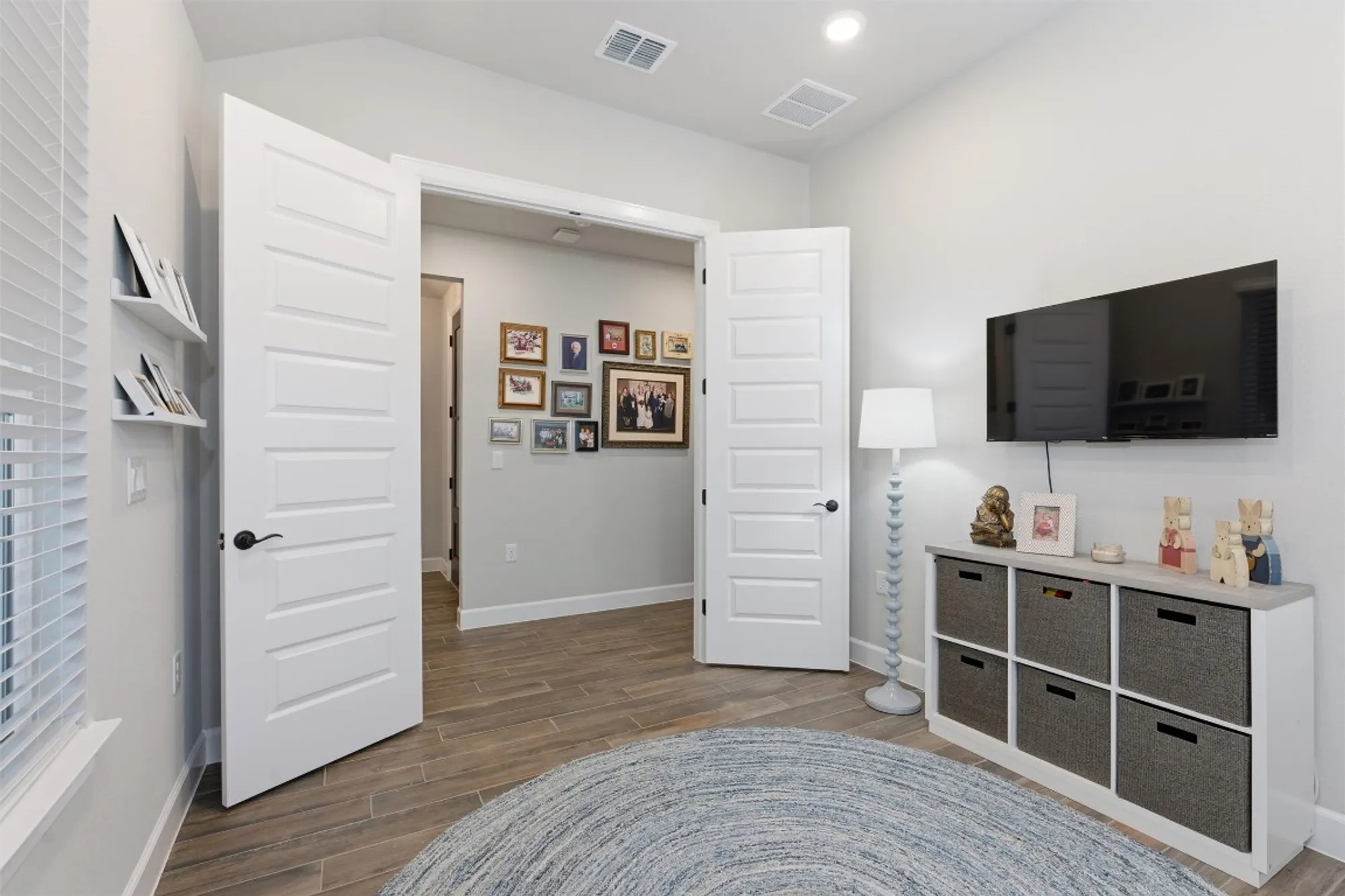 Property Slideshow image 20 of 39 | 1429 dancing oak ln, San Marcos, TX, 78666