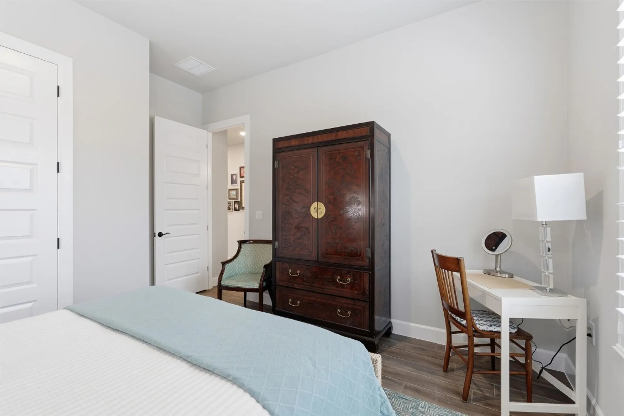 Property Slideshow image 23 of 39 | 1429 dancing oak ln, San Marcos, TX, 78666