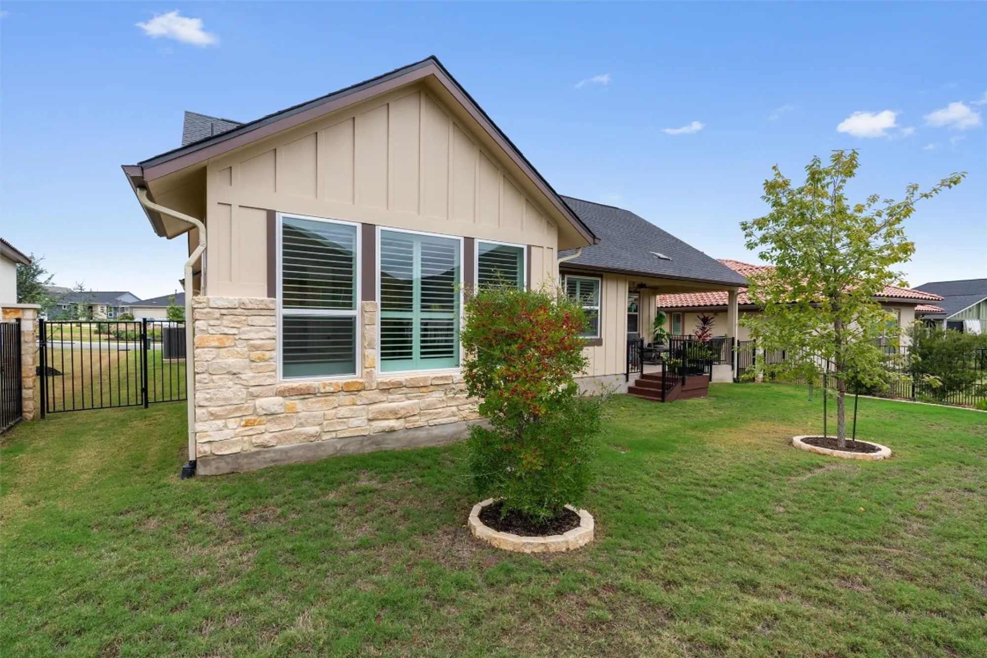 Property Slideshow image 30 of 39 | 1429 dancing oak ln, San Marcos, TX, 78666