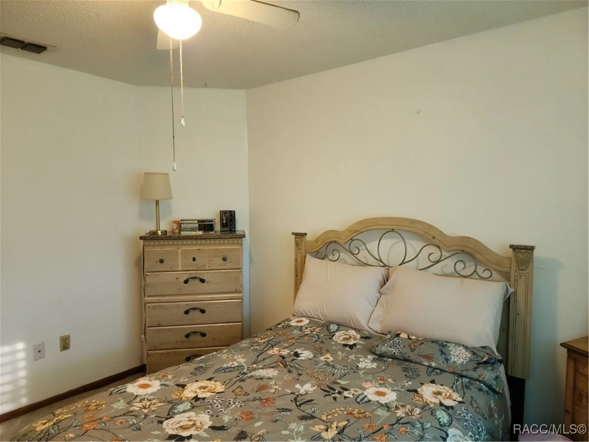 Property Slideshow image 19 of 43 | 9055 sw 102nd ln, Ocala, FL, 34481