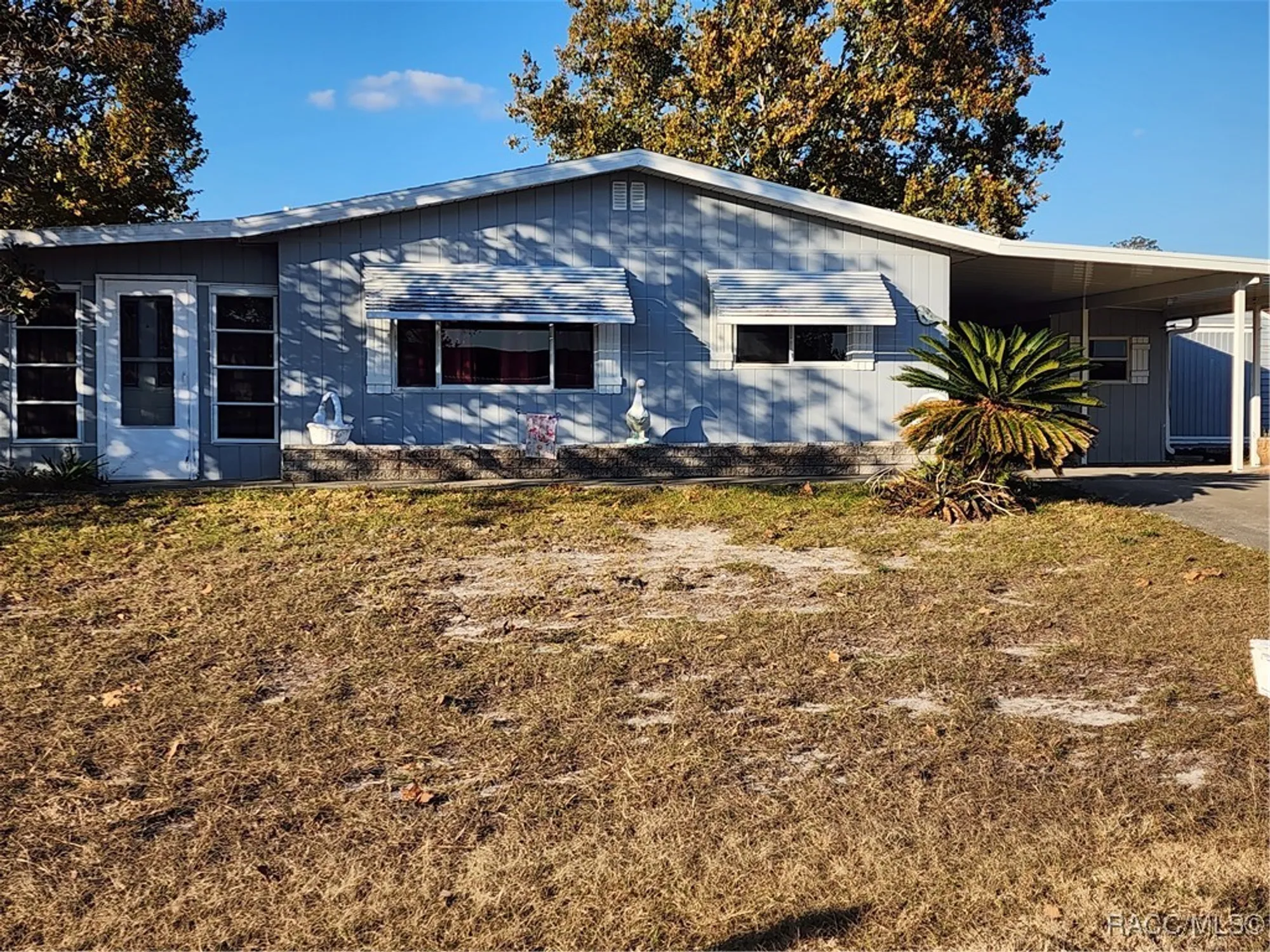 Property Slideshow image 2 of 43 | 9055 sw 102nd ln, Ocala, FL, 34481