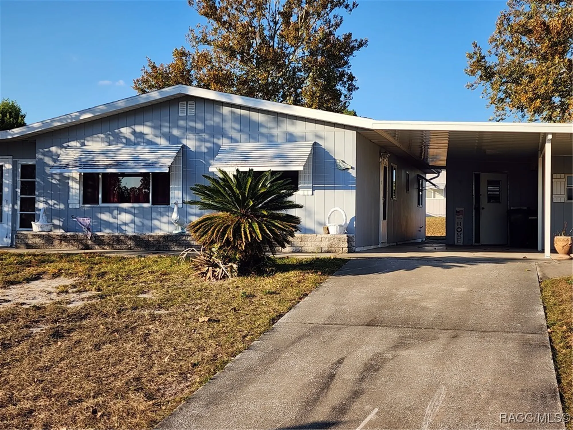 Property Slideshow image 3 of 43 | 9055 sw 102nd ln, Ocala, FL, 34481