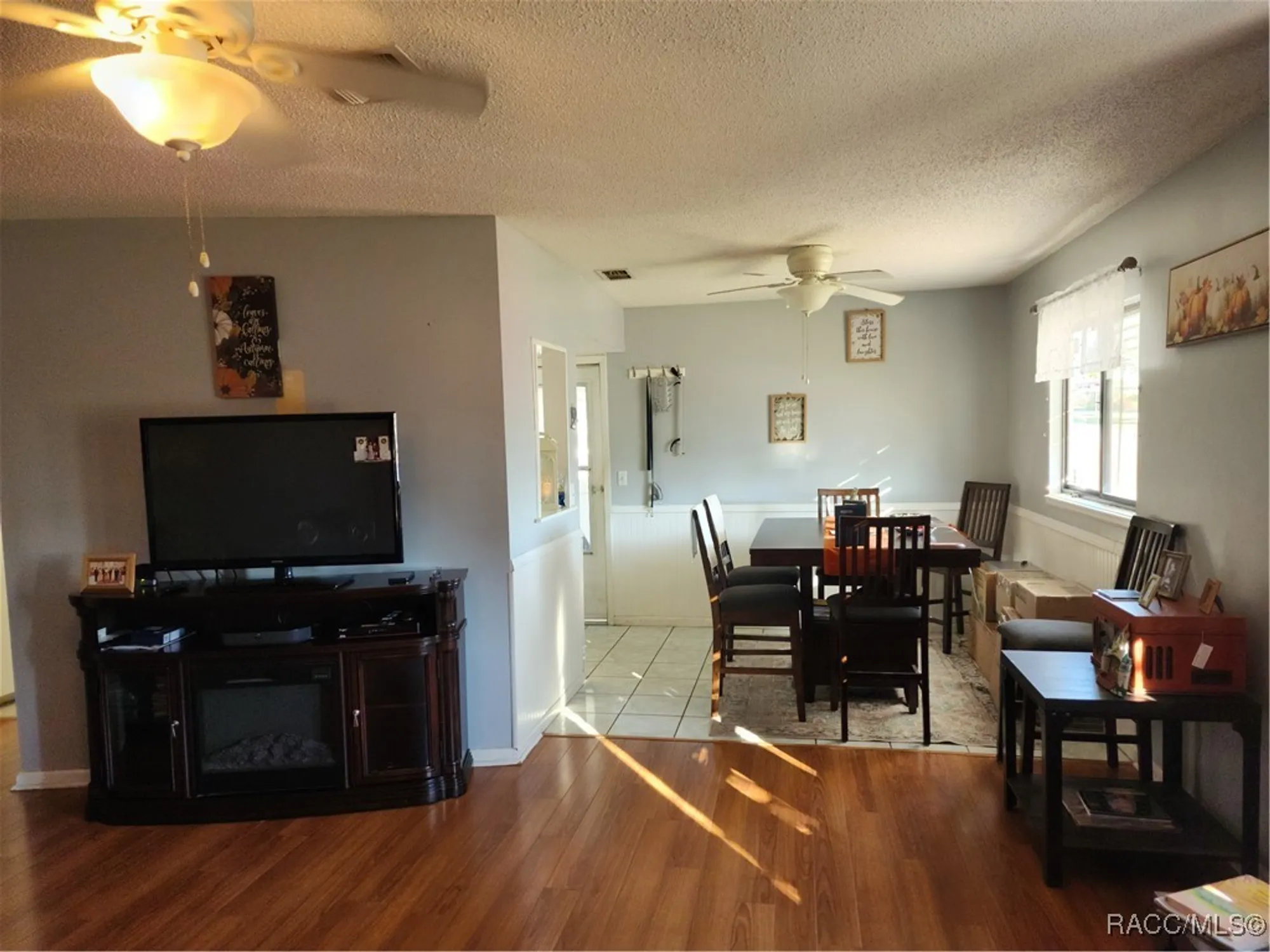 Property Slideshow image 8 of 43 | 9055 sw 102nd ln, Ocala, FL, 34481