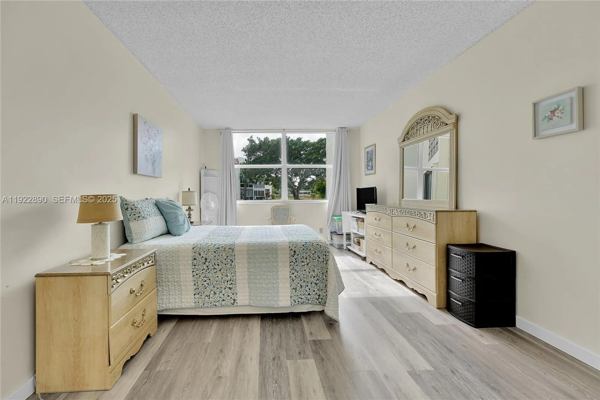 Property Slideshow image 17 of 23 | 6890 royal palm blvd 109h, Margate, FL, 33063