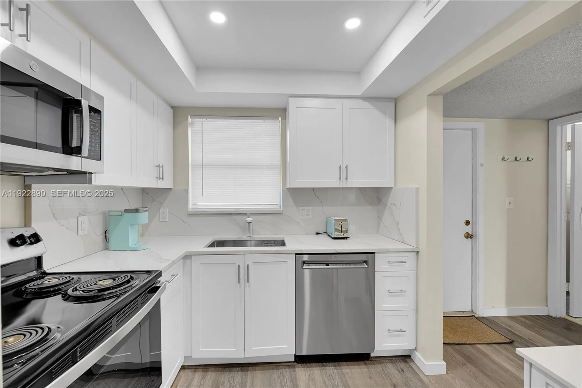 Property Slideshow image 9 of 23 | 6890 royal palm blvd 109h, Margate, FL, 33063