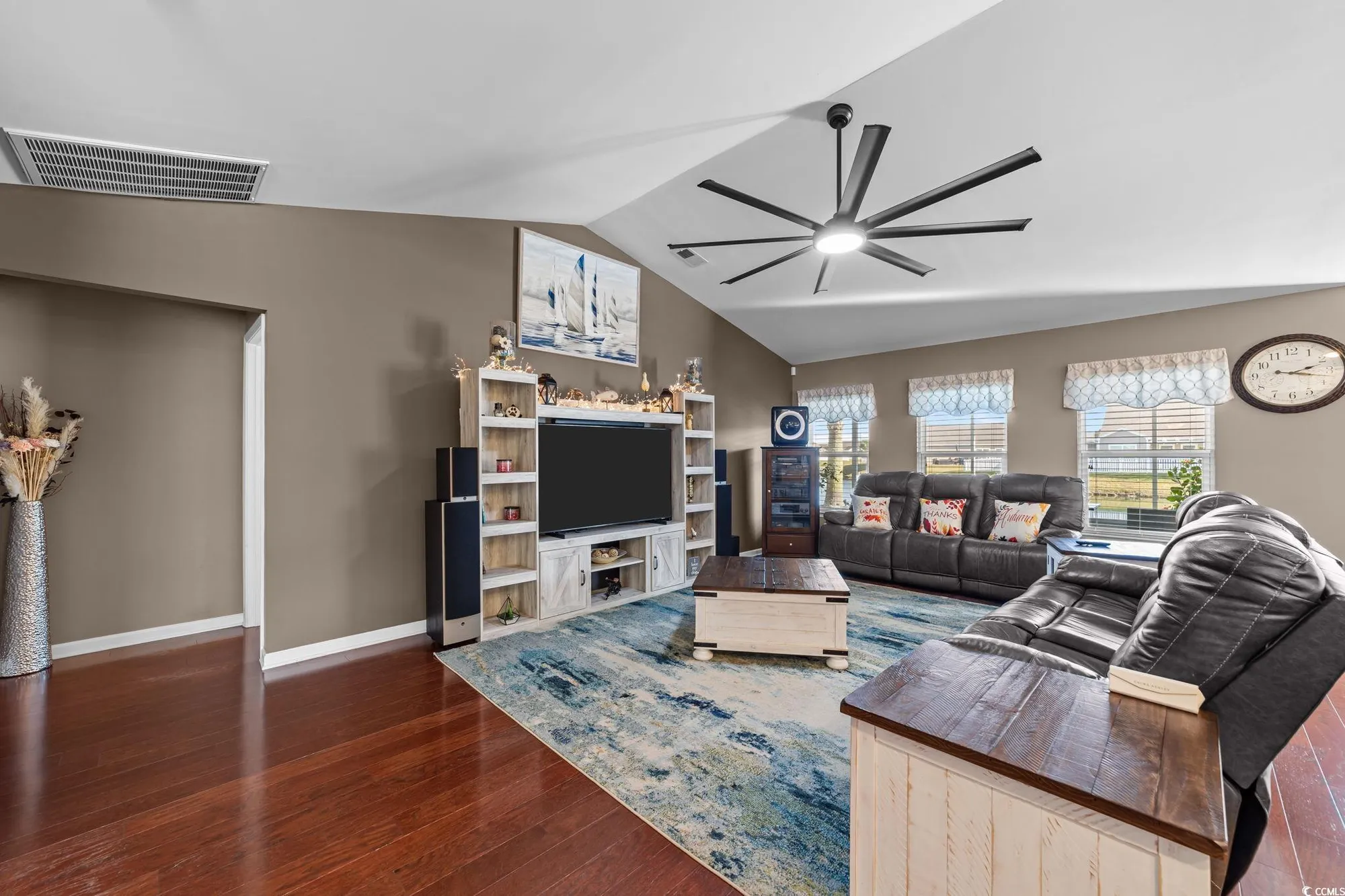 Property Slideshow image 15 of 39 | 892 bonita loop, Myrtle Beach, SC, 29588