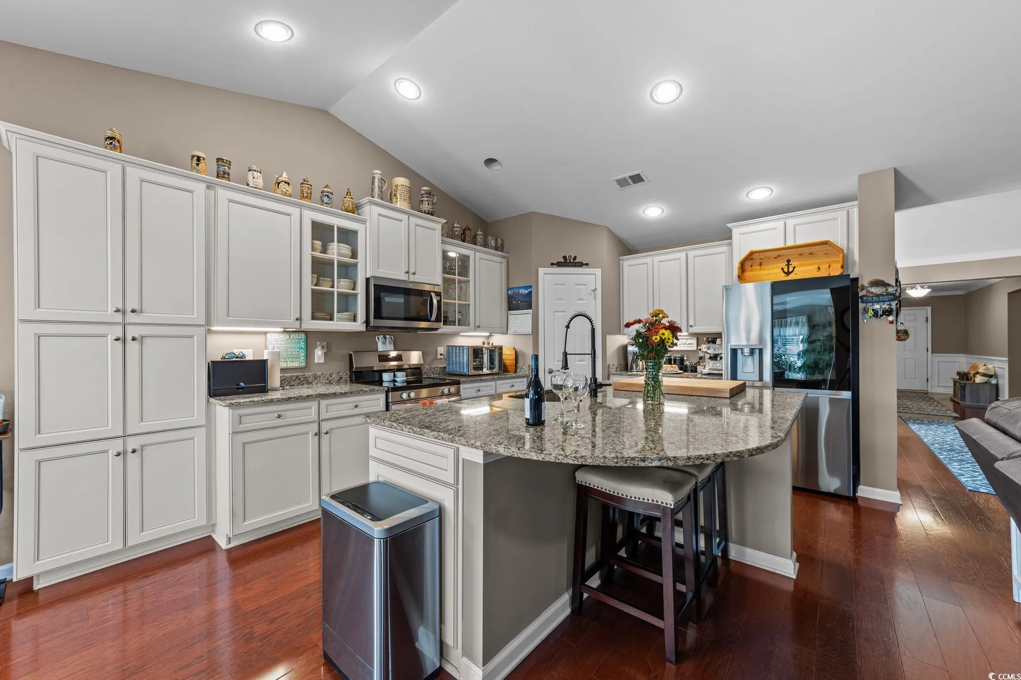 Property Slideshow image 21 of 39 | 892 bonita loop, Myrtle Beach, SC, 29588