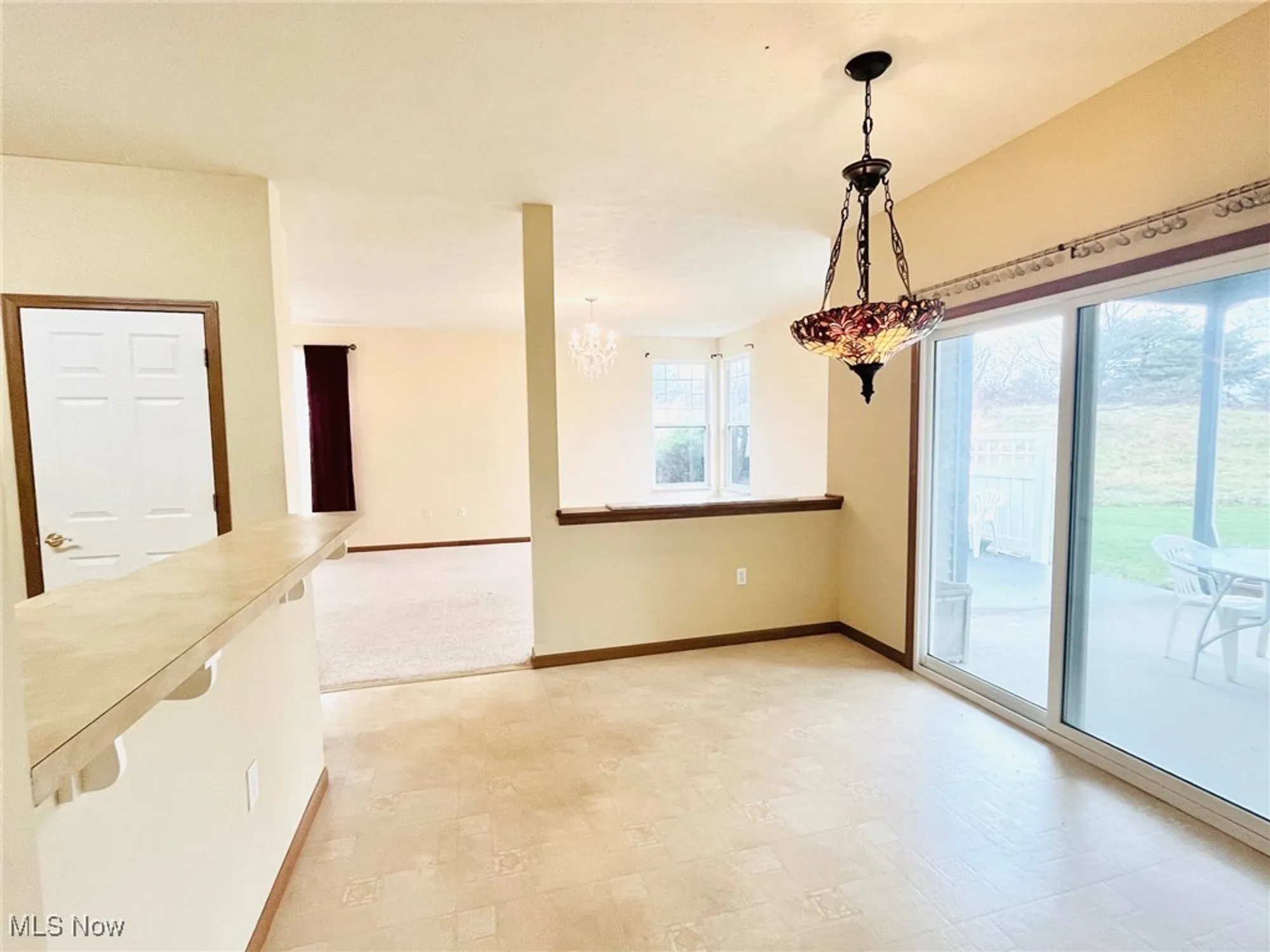 Property Slideshow image 19 of 42 | 2148 southampton ln, Avon, OH, 44011