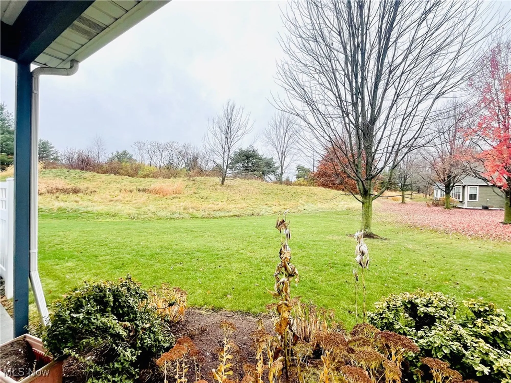 Property Slideshow image 38 of 42 | 2148 southampton ln, Avon, OH, 44011