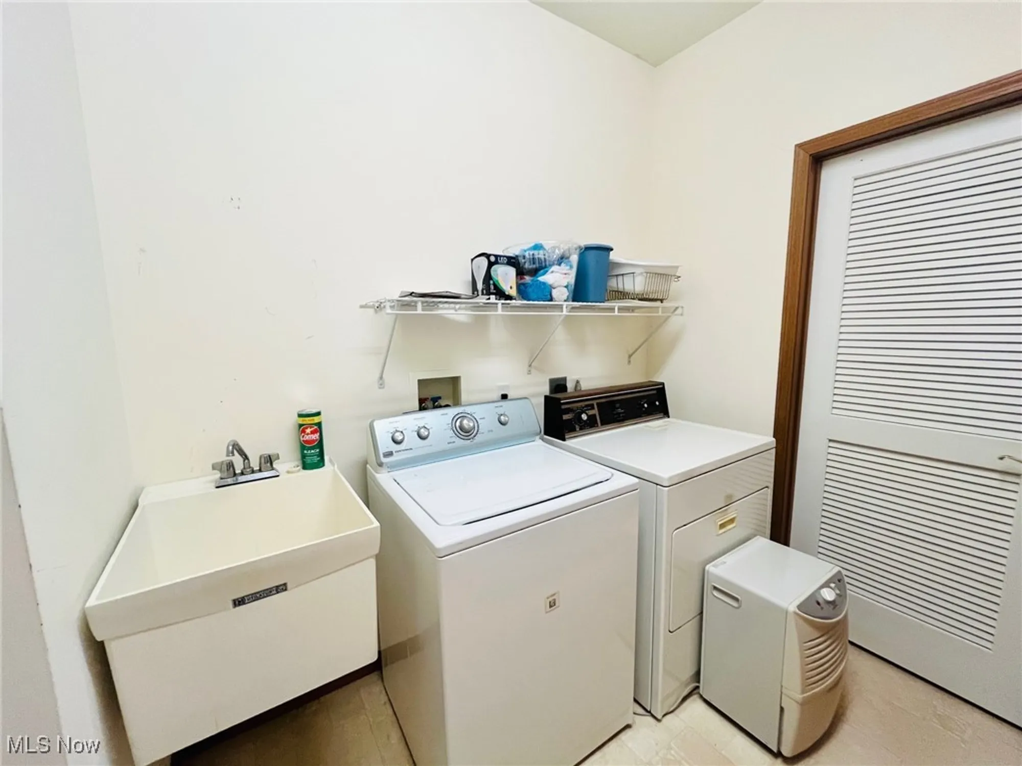 Property Slideshow image 31 of 42 | 2148 southampton ln, Avon, OH, 44011