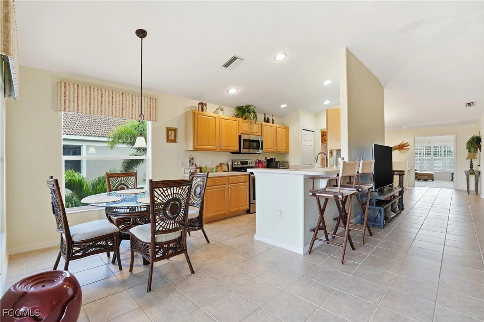 Property Slideshow image 14 of 45 | 11007 mill creek way 1501, Fort Myers, FL, 33913