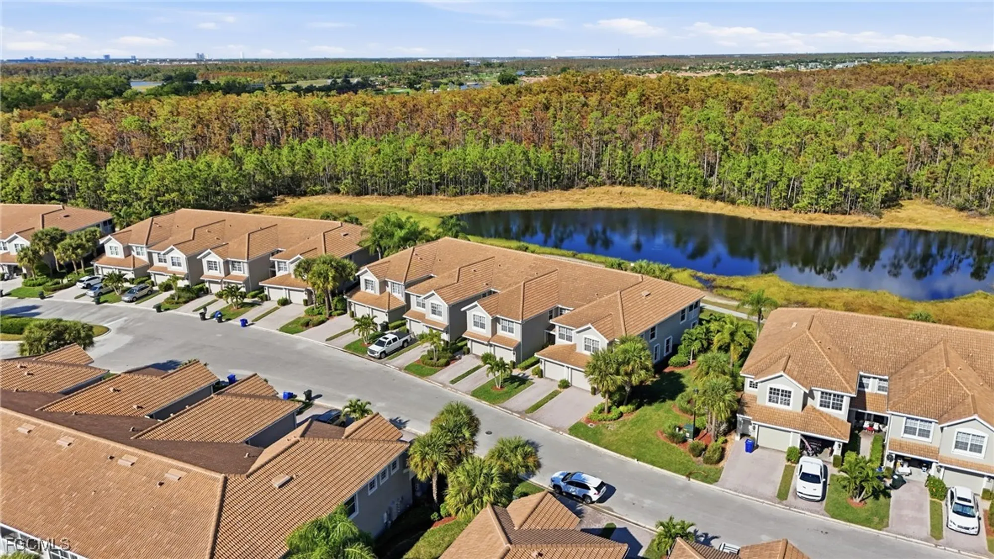 Property Slideshow image 4 of 45 | 11007 mill creek way 1501, Fort Myers, FL, 33913