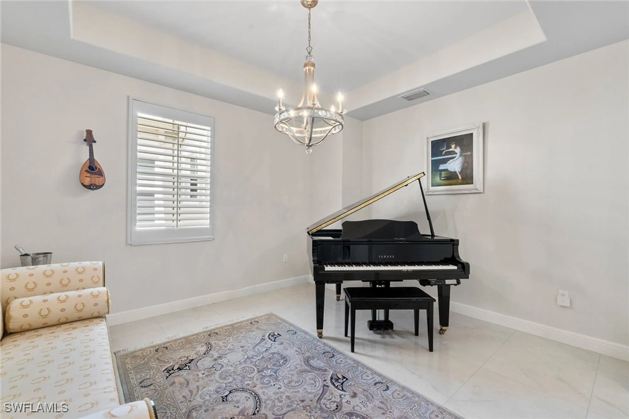 Property Slideshow image 15 of 34 | 583 avellino isles cir # 202, Naples, FL, 34119
