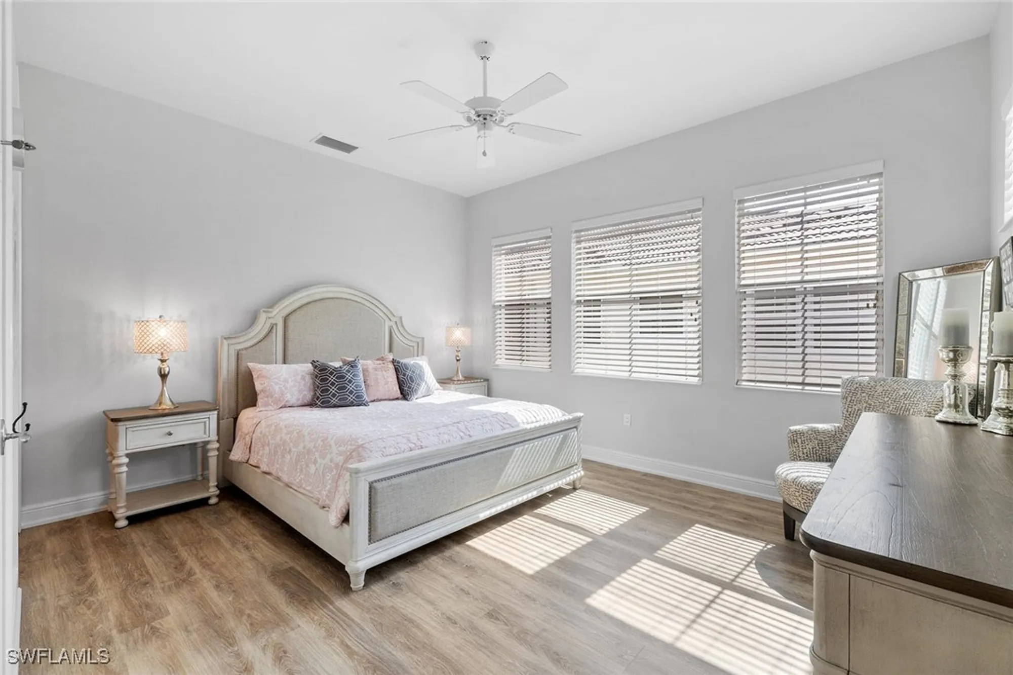 Property Slideshow image 21 of 34 | 583 avellino isles cir # 202, Naples, FL, 34119