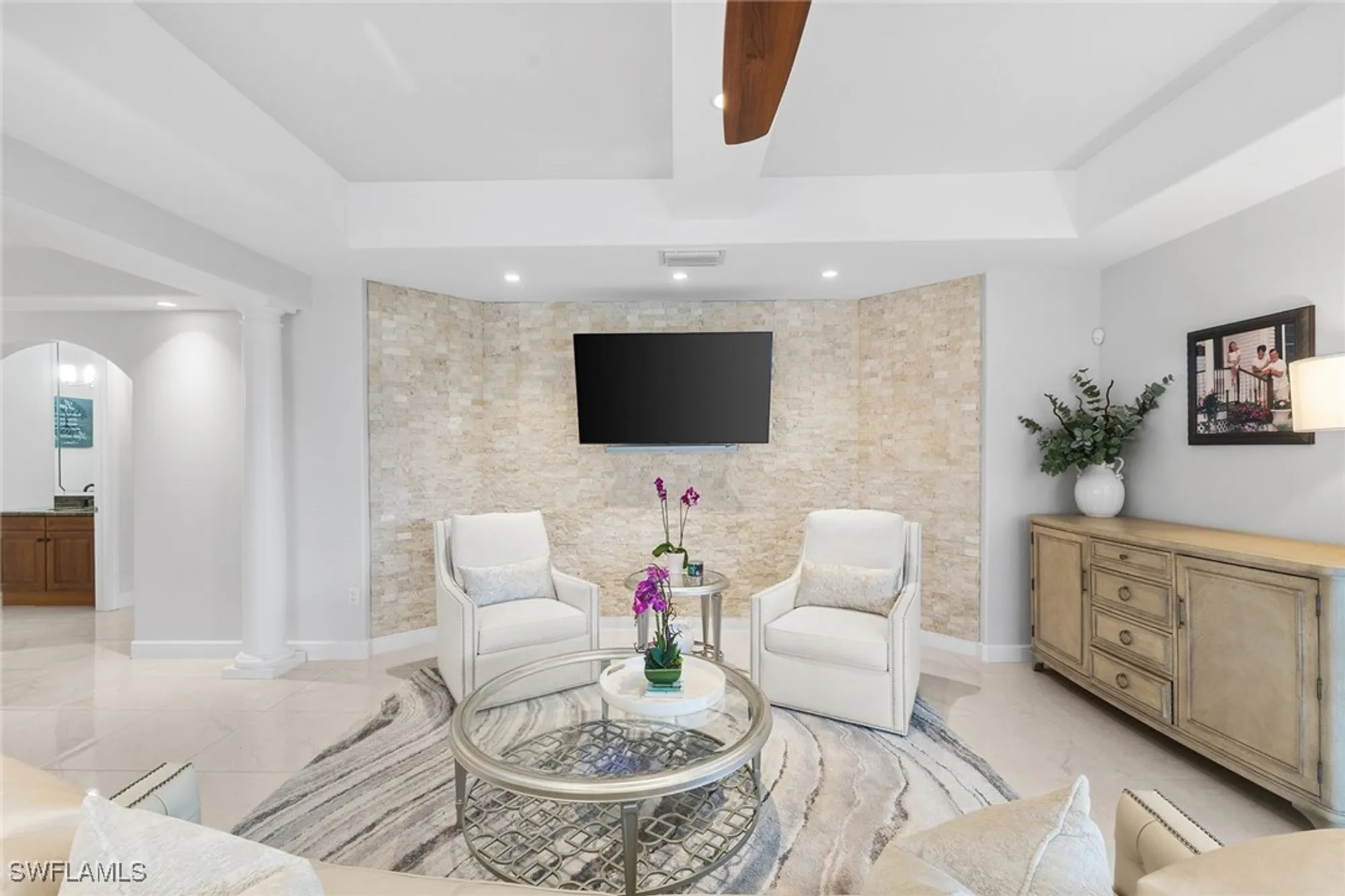 Property Slideshow image 7 of 34 | 583 avellino isles cir # 202, Naples, FL, 34119