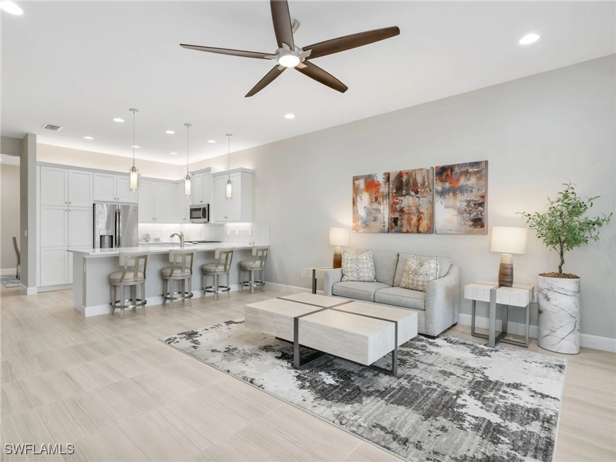 Property Slideshow image 12 of 35 | 28465 abruzzo dr, Bonita Springs, FL, 34135