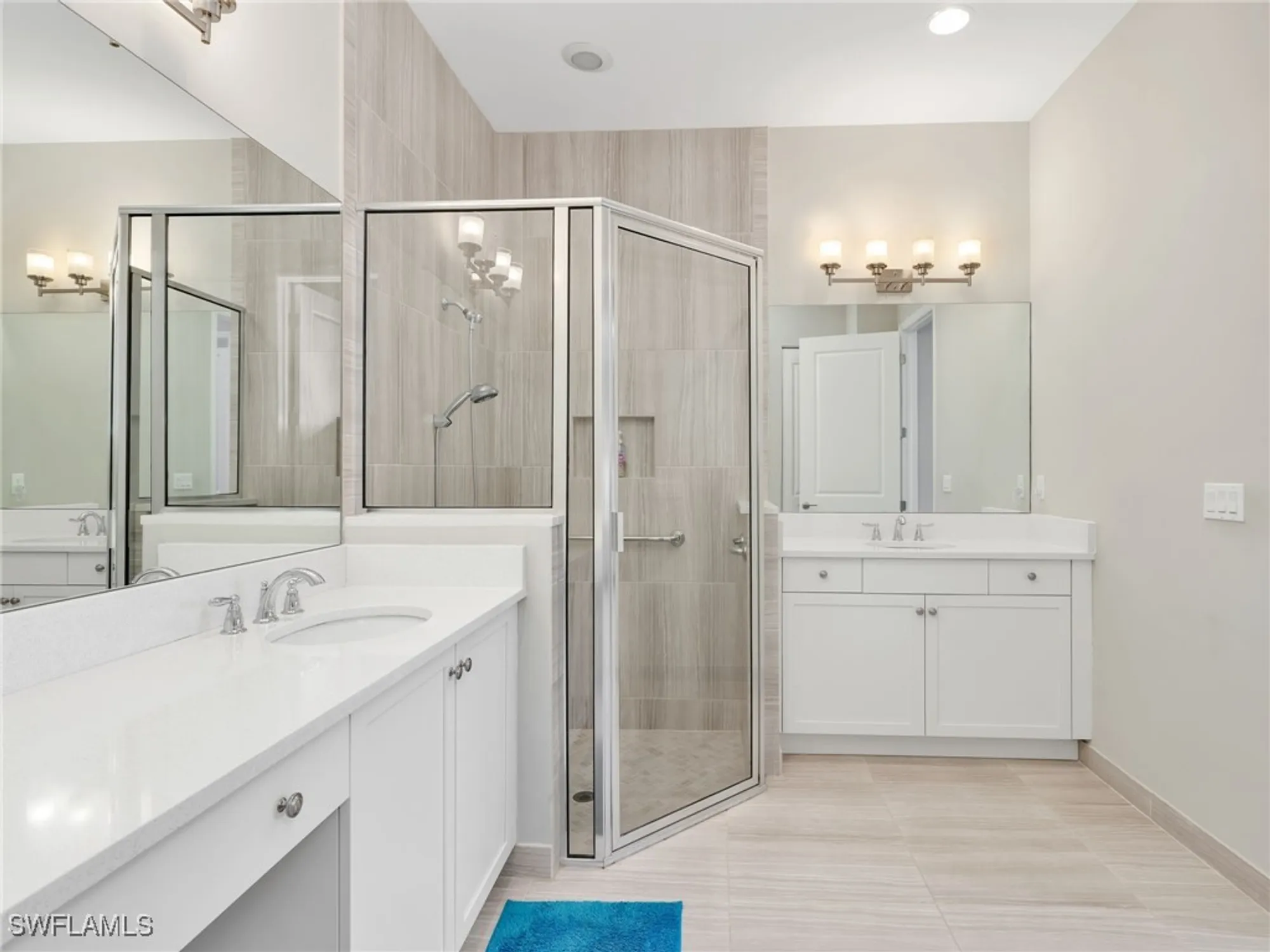 Property Slideshow image 21 of 35 | 28465 abruzzo dr, Bonita Springs, FL, 34135