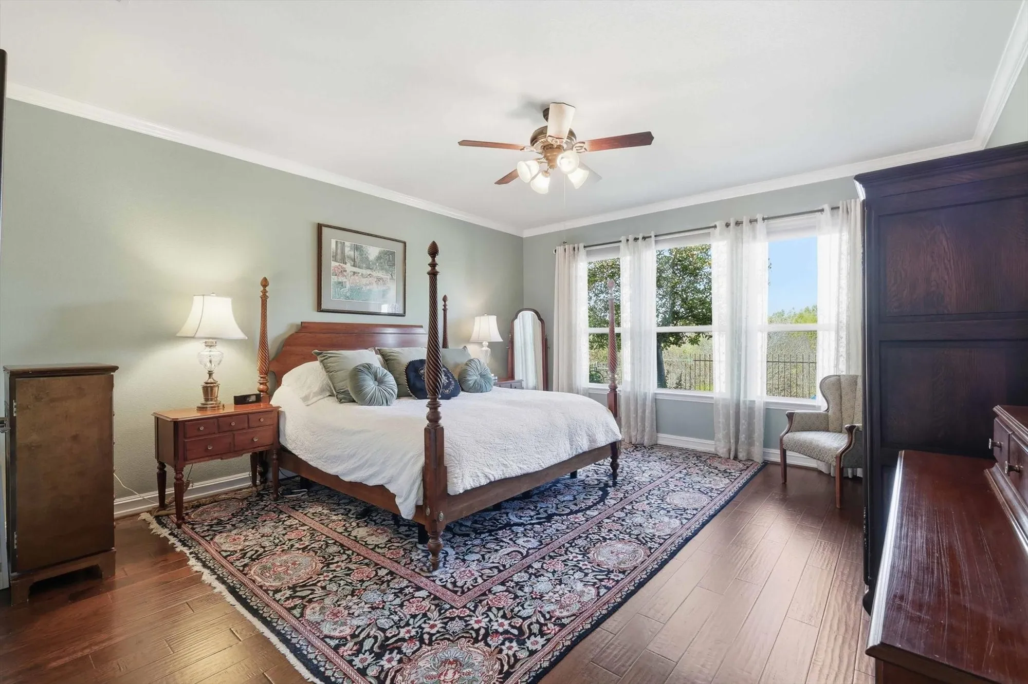 Property Slideshow image 16 of 40 | 6163 loudoun springs dr, Frisco, TX, 75036