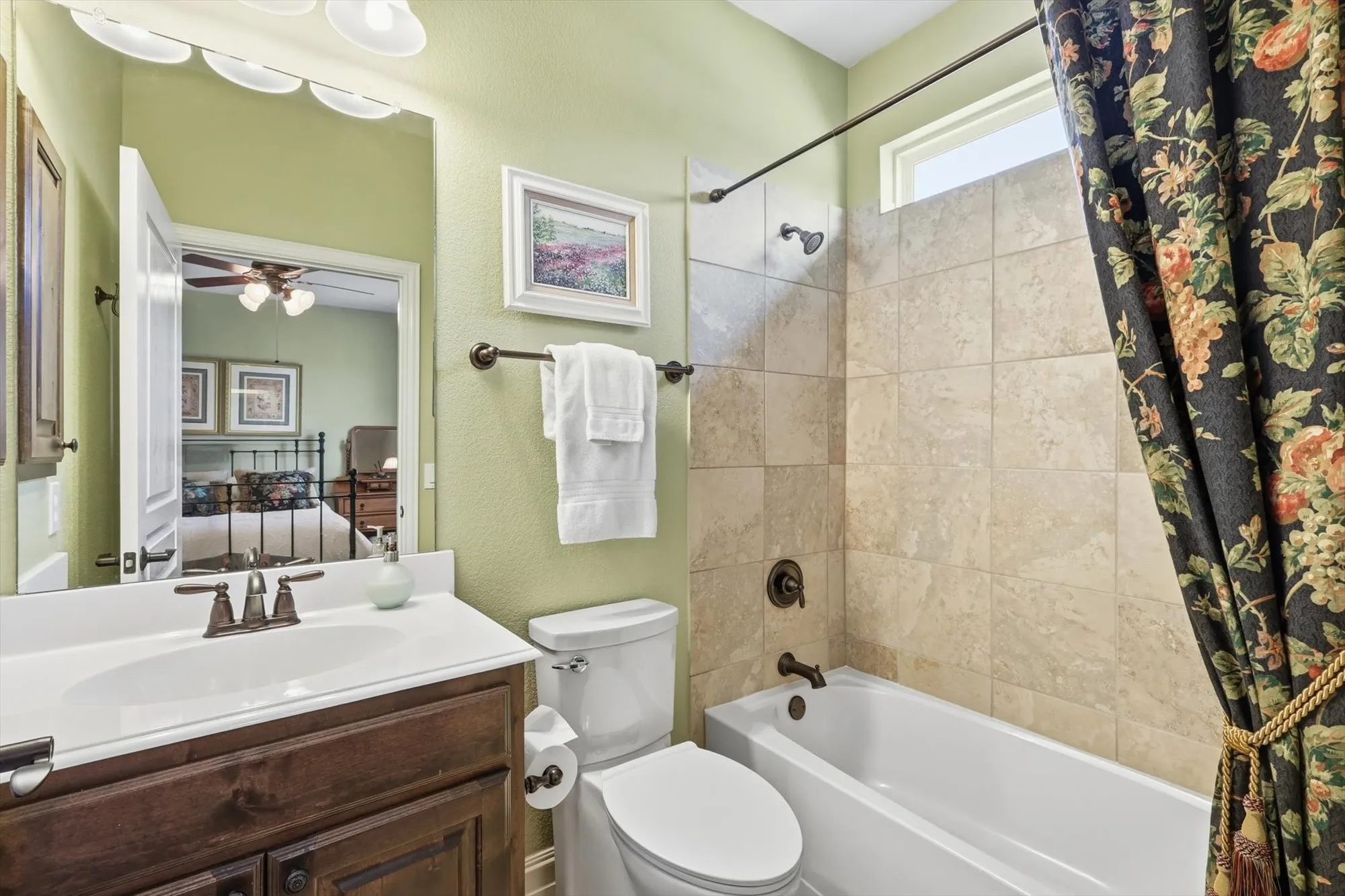 Property Slideshow image 21 of 40 | 6163 loudoun springs dr, Frisco, TX, 75036