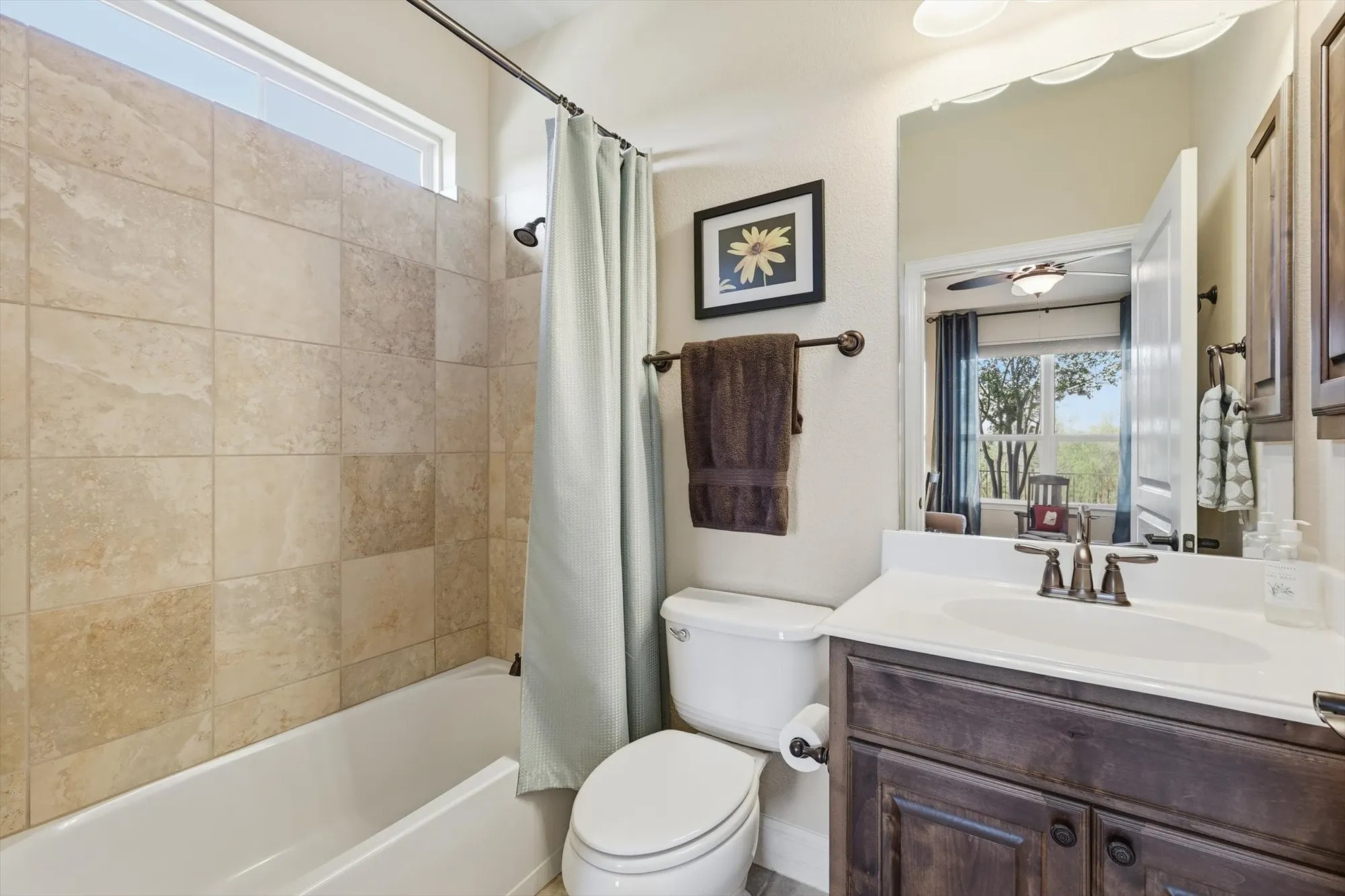 Property Slideshow image 23 of 40 | 6163 loudoun springs dr, Frisco, TX, 75036
