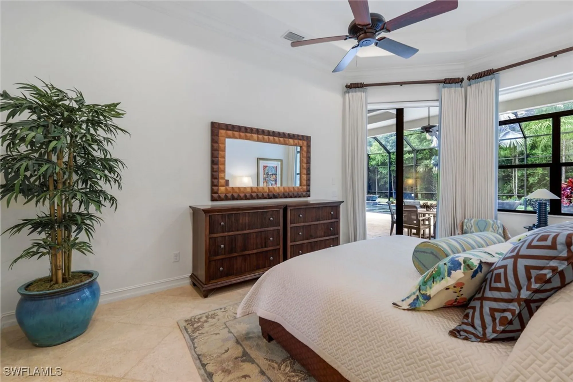 Property Slideshow image 31 of 43 | 6477 costa cir, Naples, FL, 34113