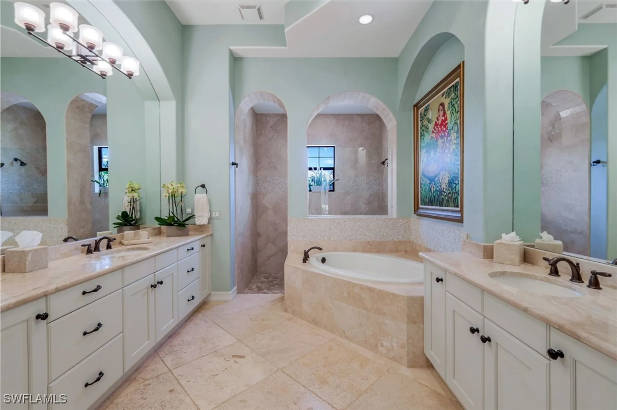 Property Slideshow image 32 of 43 | 6477 costa cir, Naples, FL, 34113